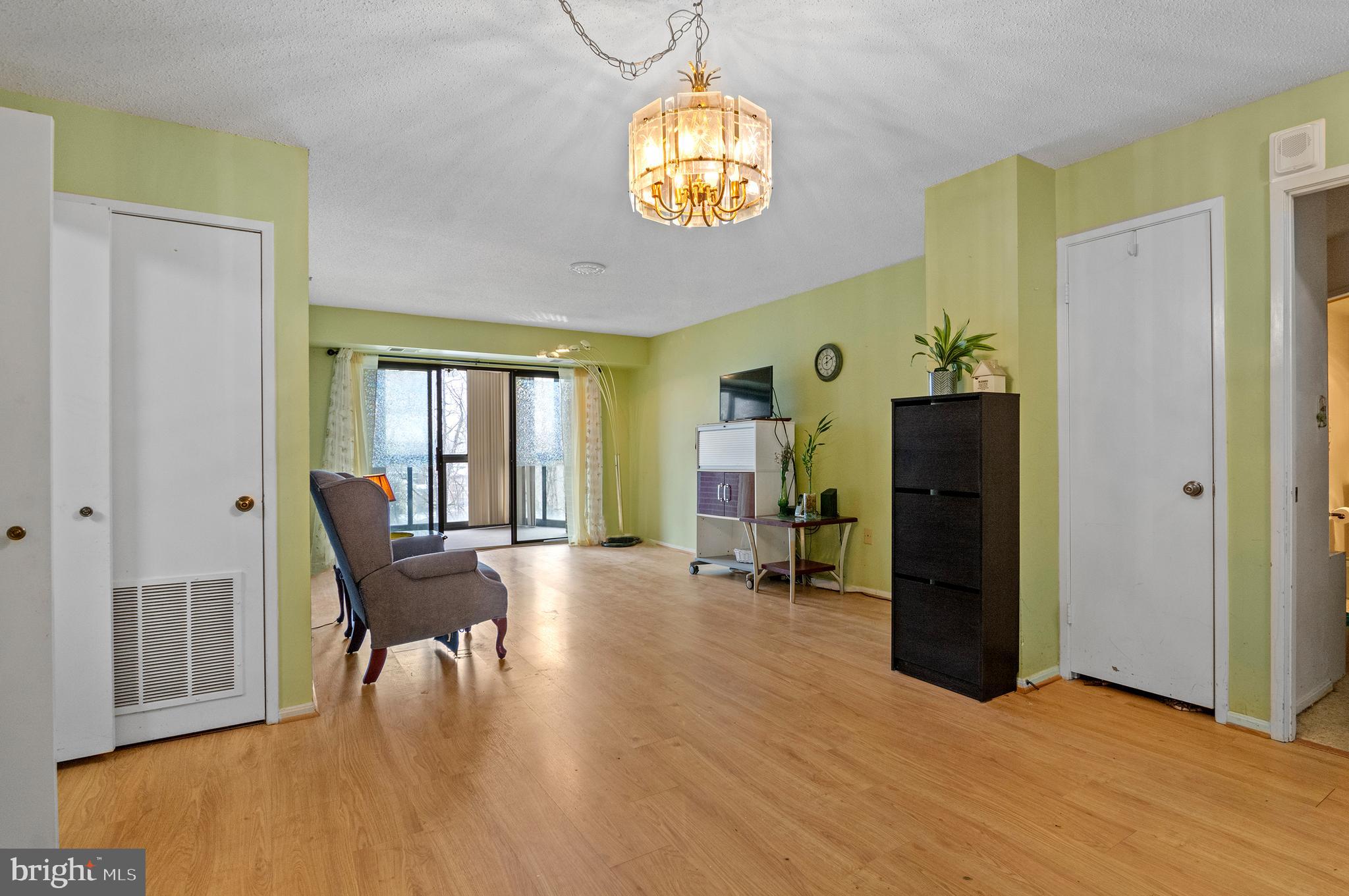 GREENS AT LEISURE WORLD - Residential