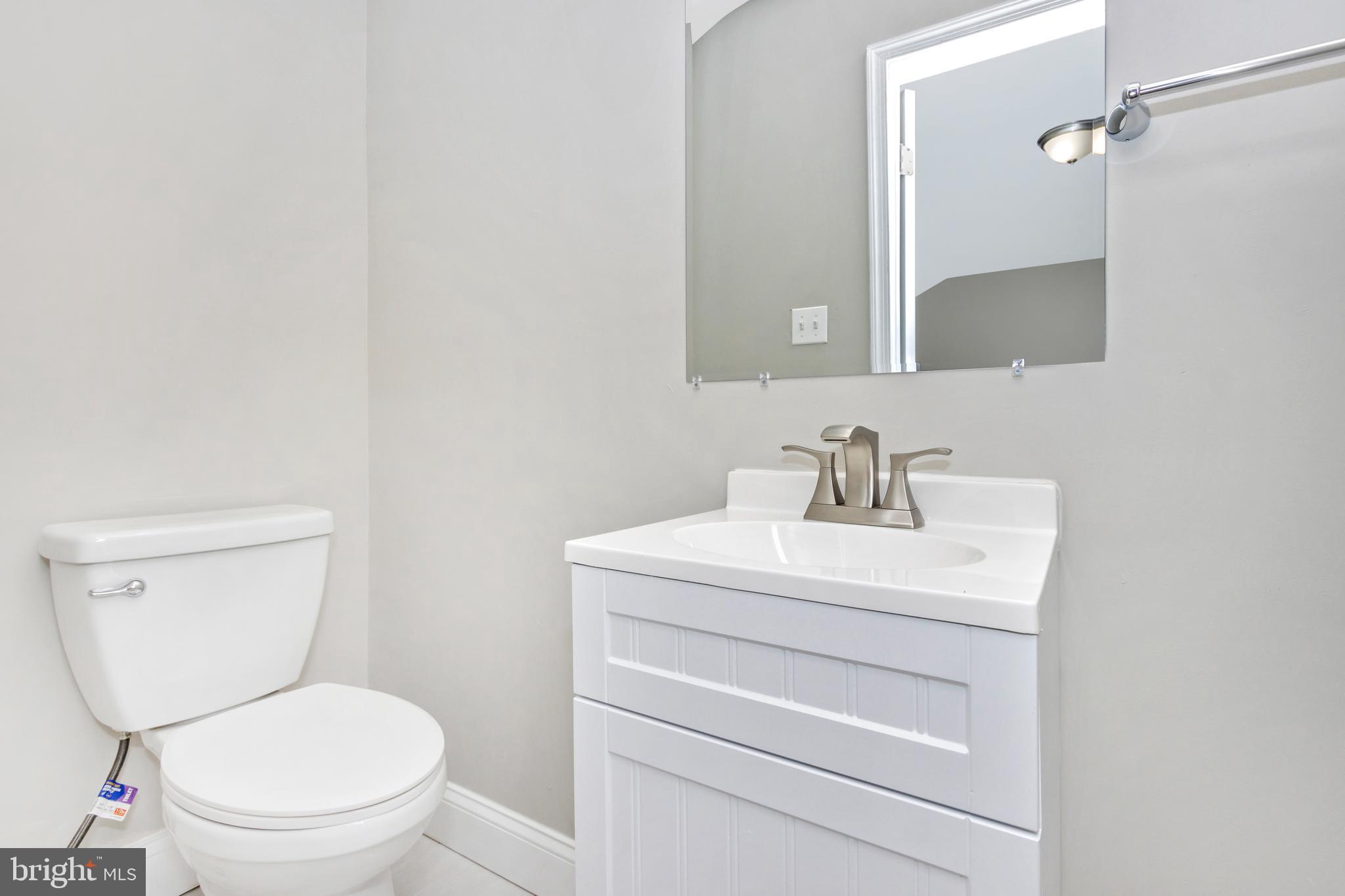 DUPONT VILLAGE - Residential