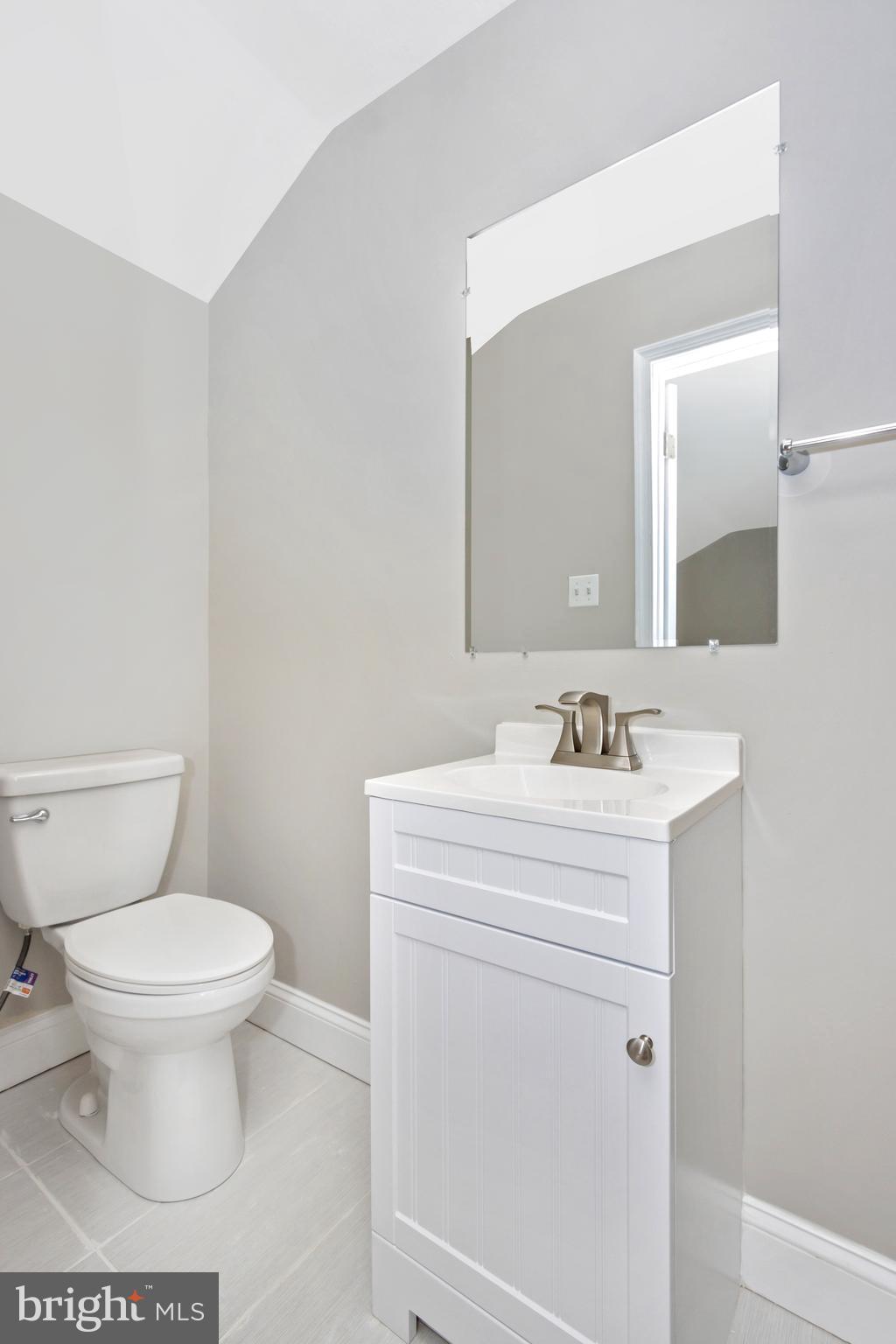 DUPONT VILLAGE - Residential