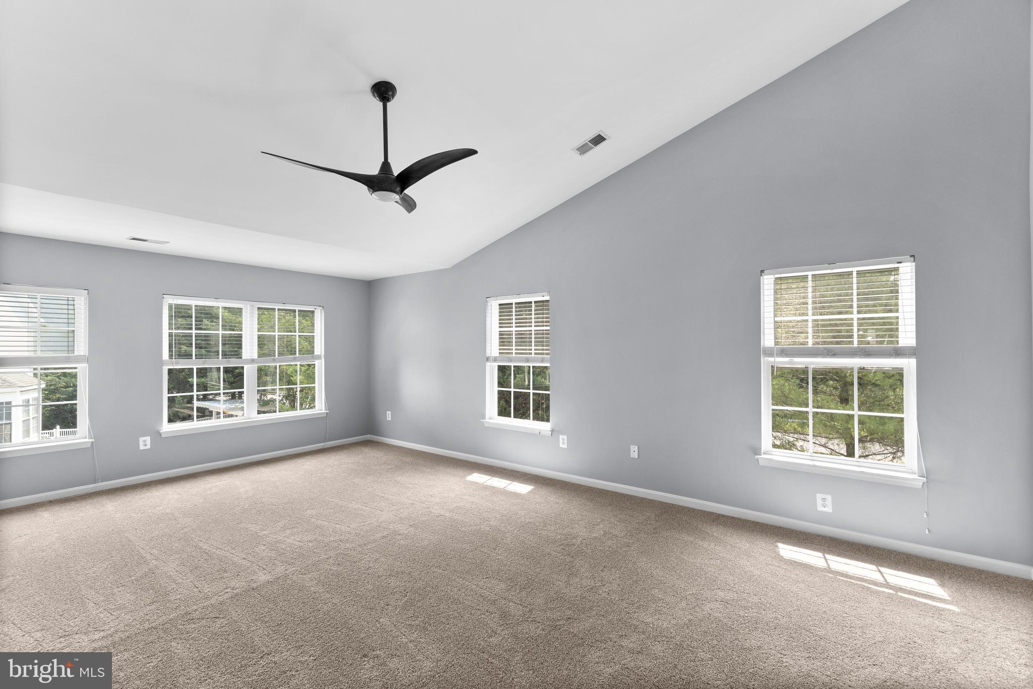 CROFTON FARMS - Residential