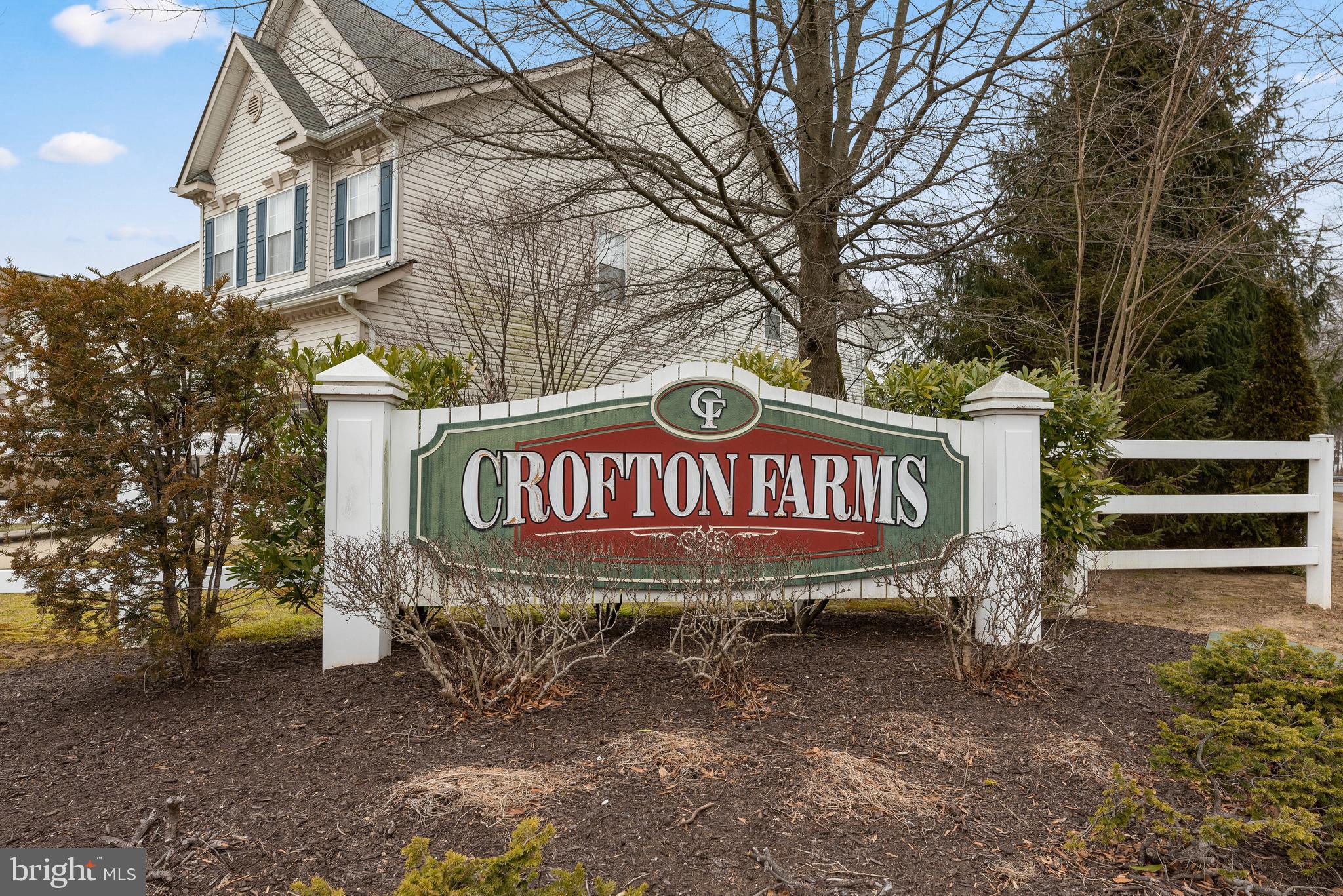 CROFTON FARMS - Residential