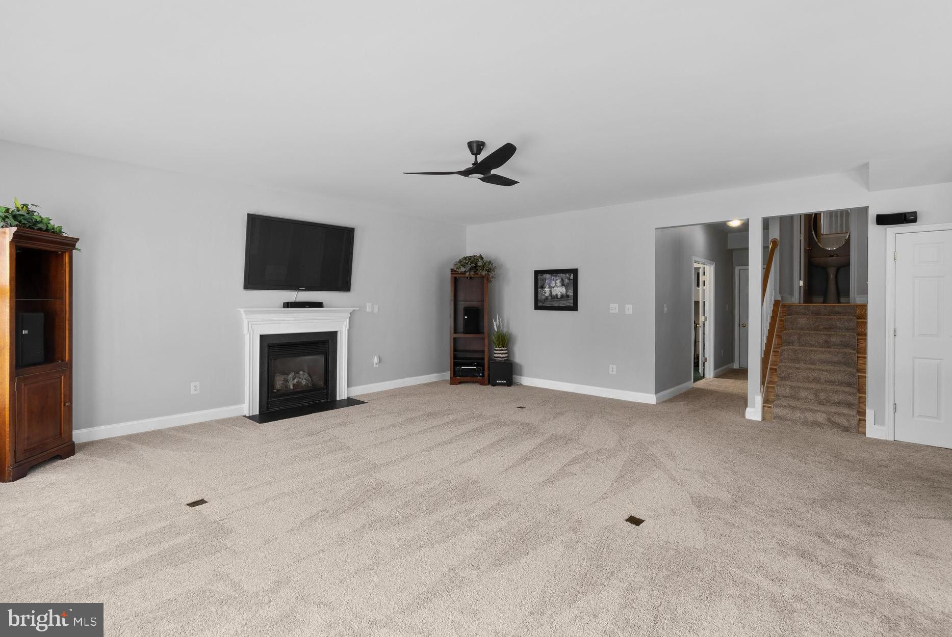 CROFTON FARMS - Residential