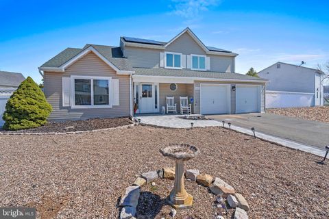 Homes For Sale - 147 Locust Street<br/> TUCKERTON, NJ 08087