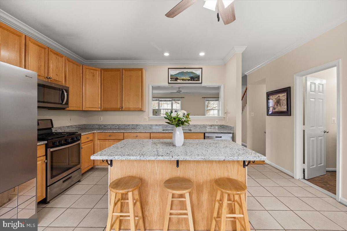 THE MEWS AT MENLOUGH - Residential