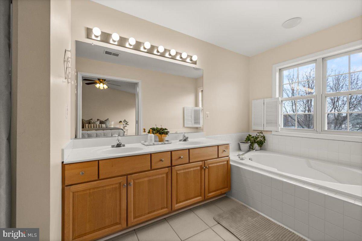 THE MEWS AT MENLOUGH - Residential