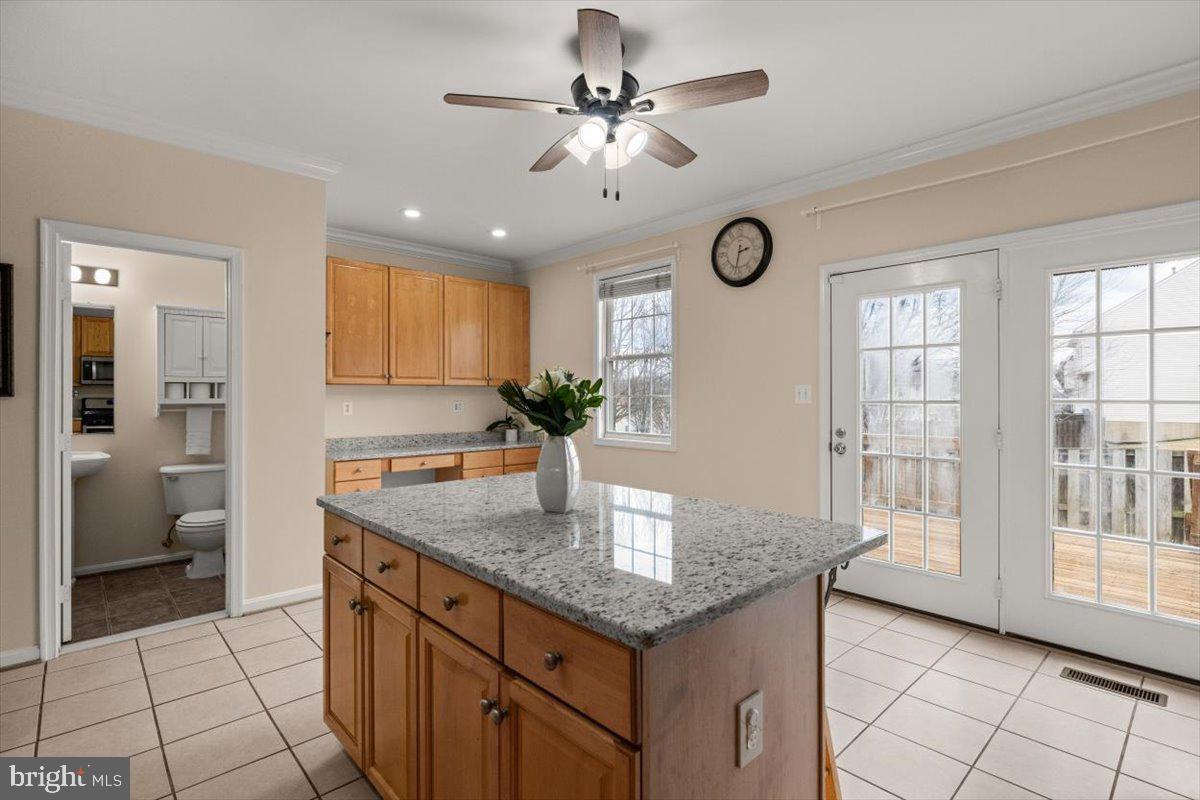 THE MEWS AT MENLOUGH - Residential