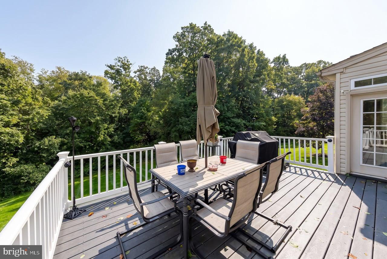 229 JENNINGS COURT