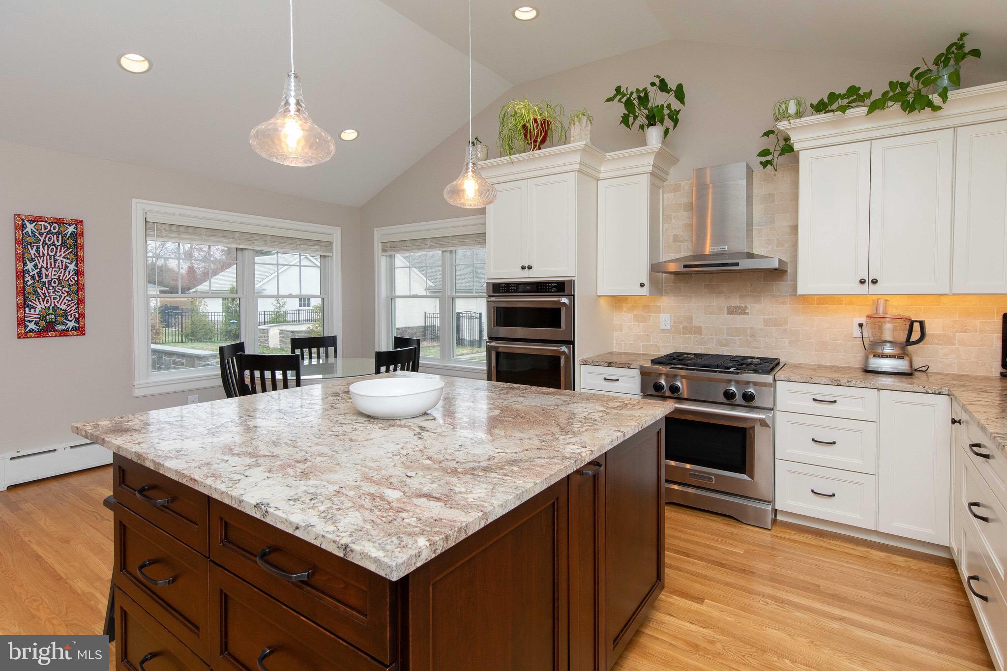 JENKINTOWN MANOR - Residential