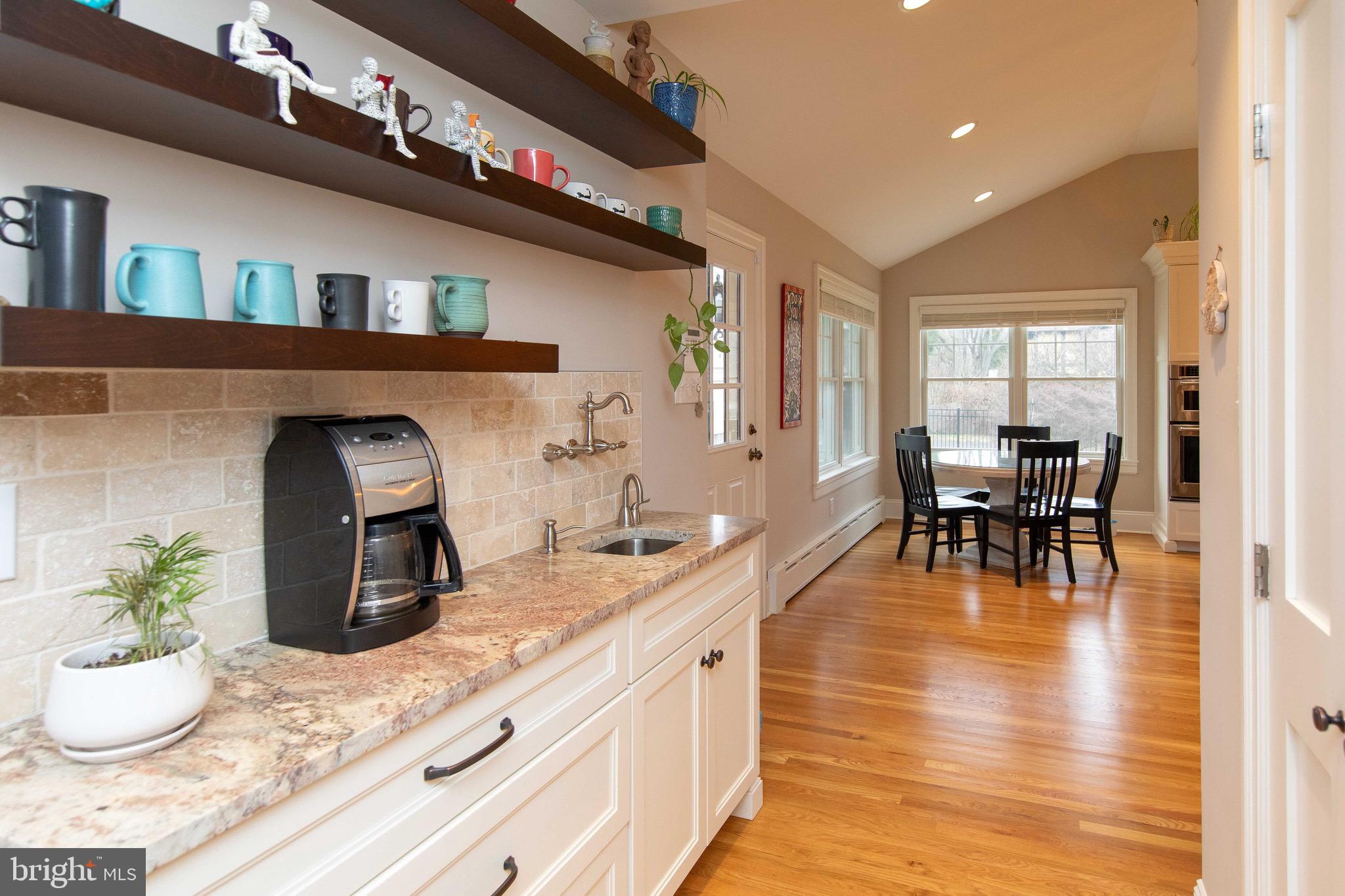 JENKINTOWN MANOR - Residential