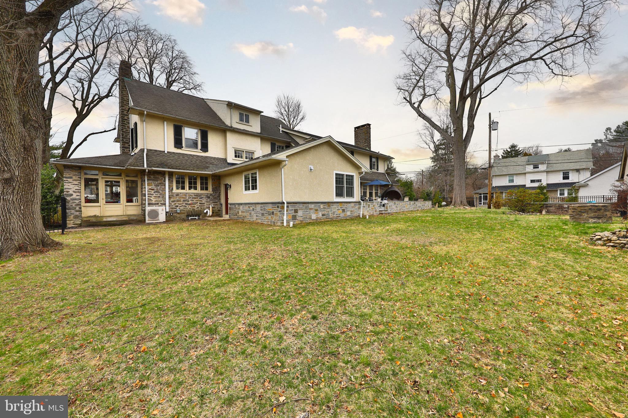 JENKINTOWN MANOR - Residential