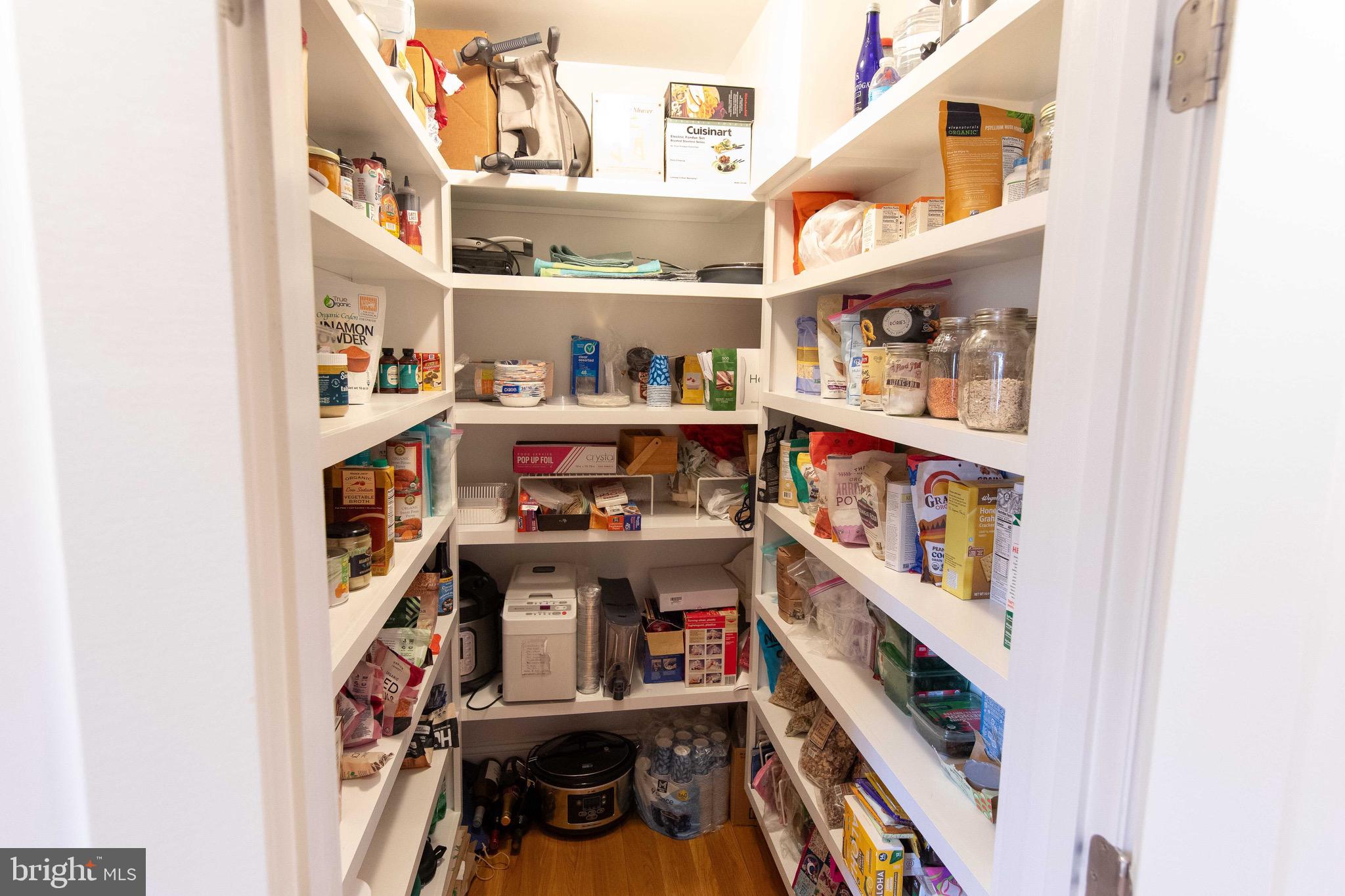 JENKINTOWN MANOR - Residential