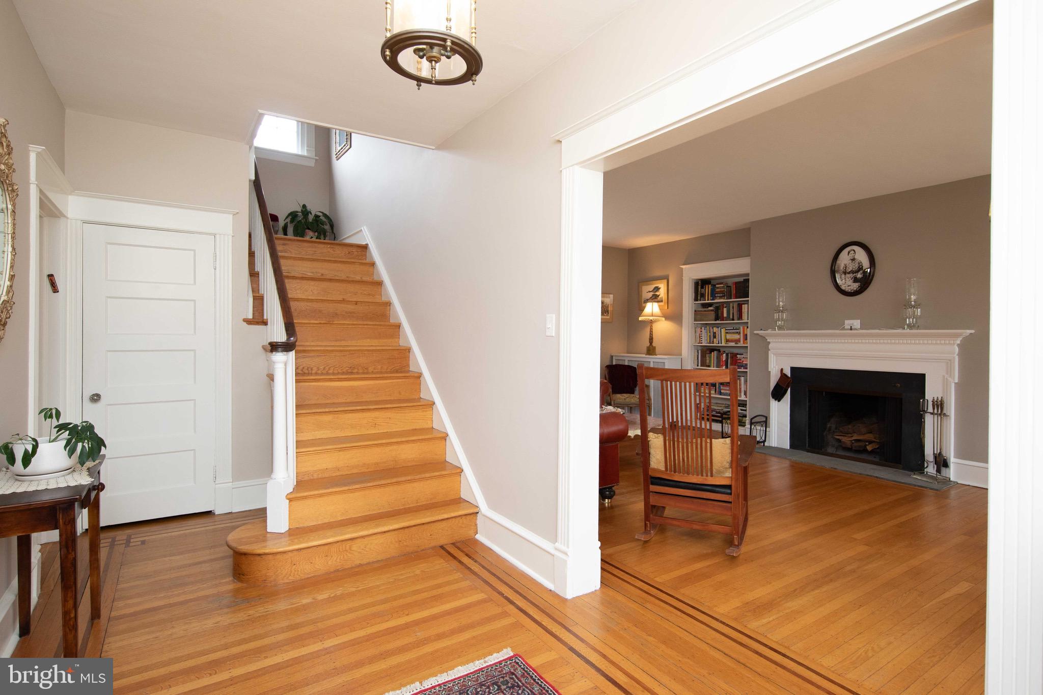 JENKINTOWN MANOR - Residential