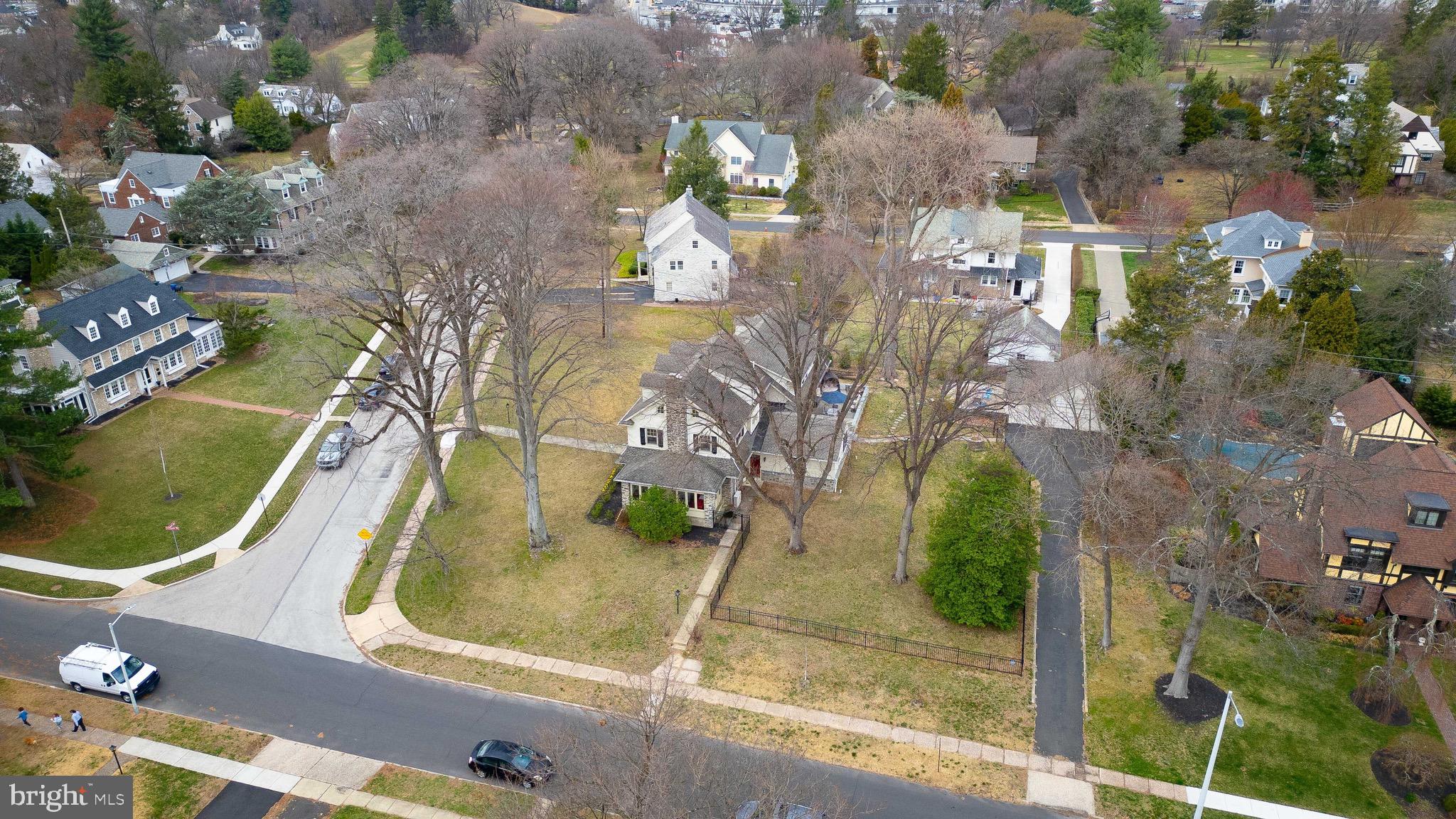 JENKINTOWN MANOR - Residential