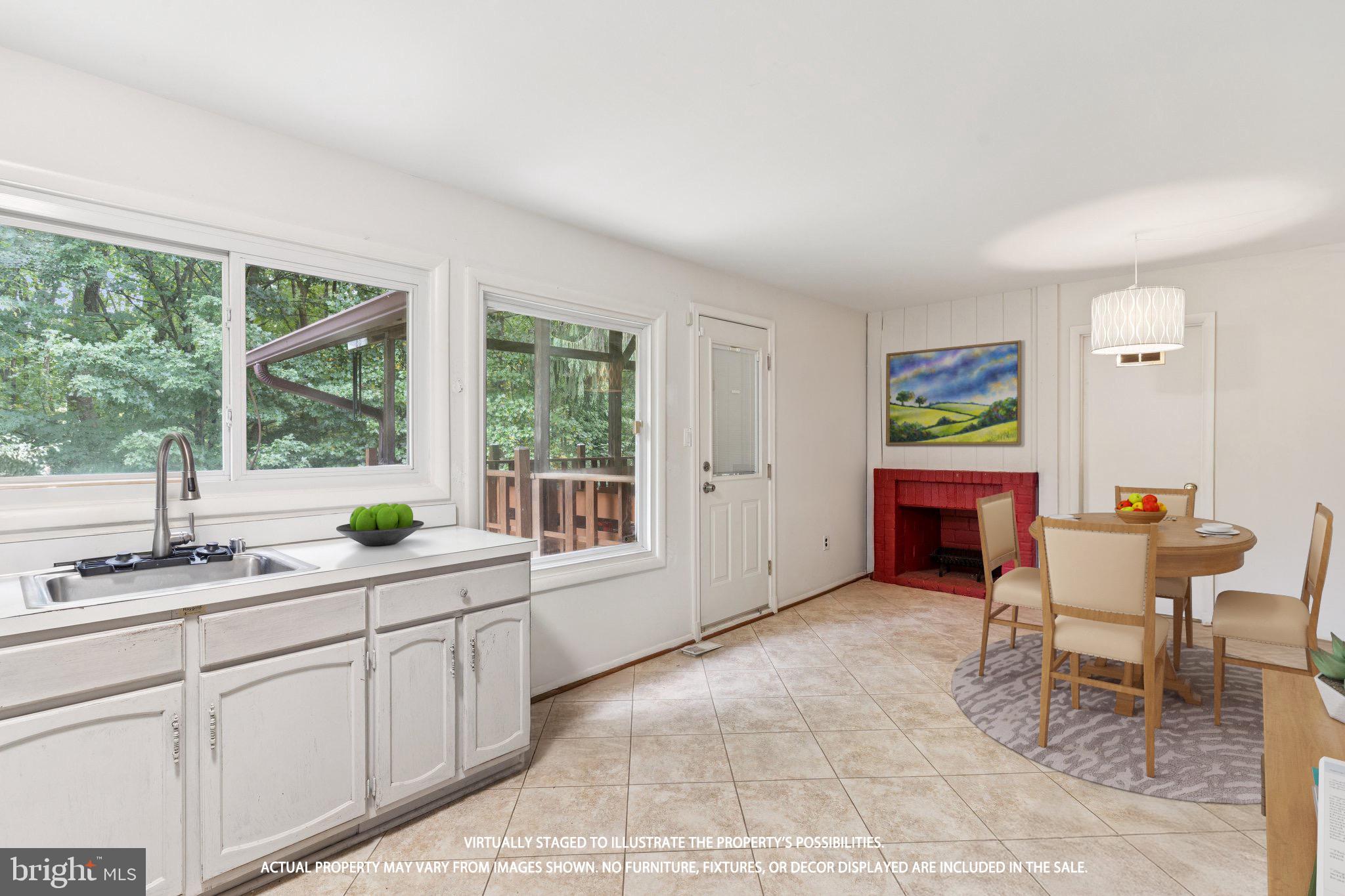 MARLTON - Residential