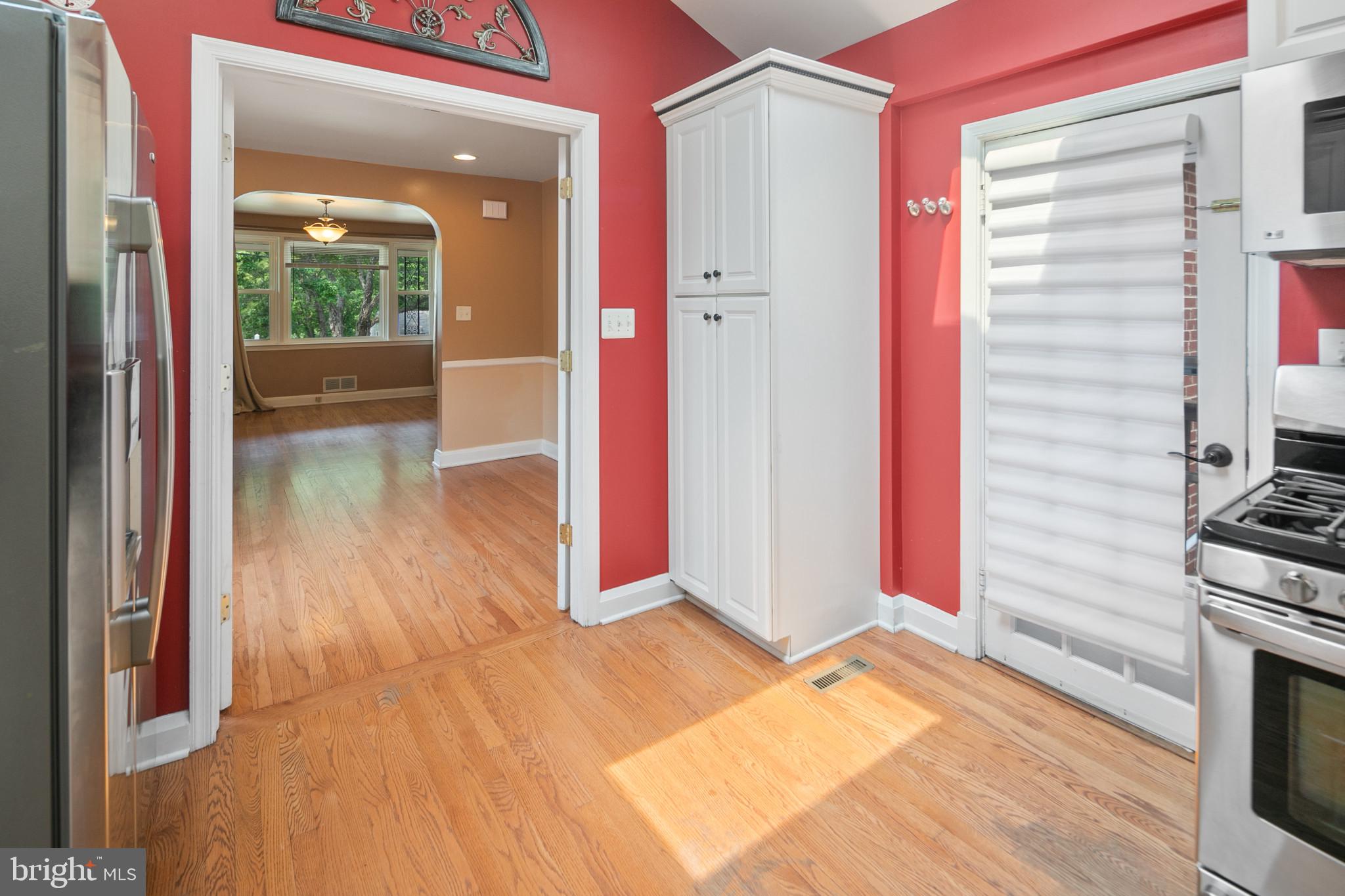 COLONIAL GARDENS - Residential