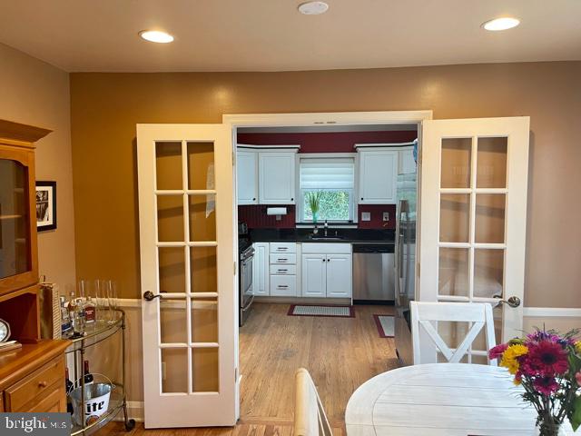 COLONIAL GARDENS - Residential