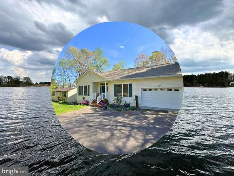 8 FRANKLIN COVE RUTHER GLEN VA 22546