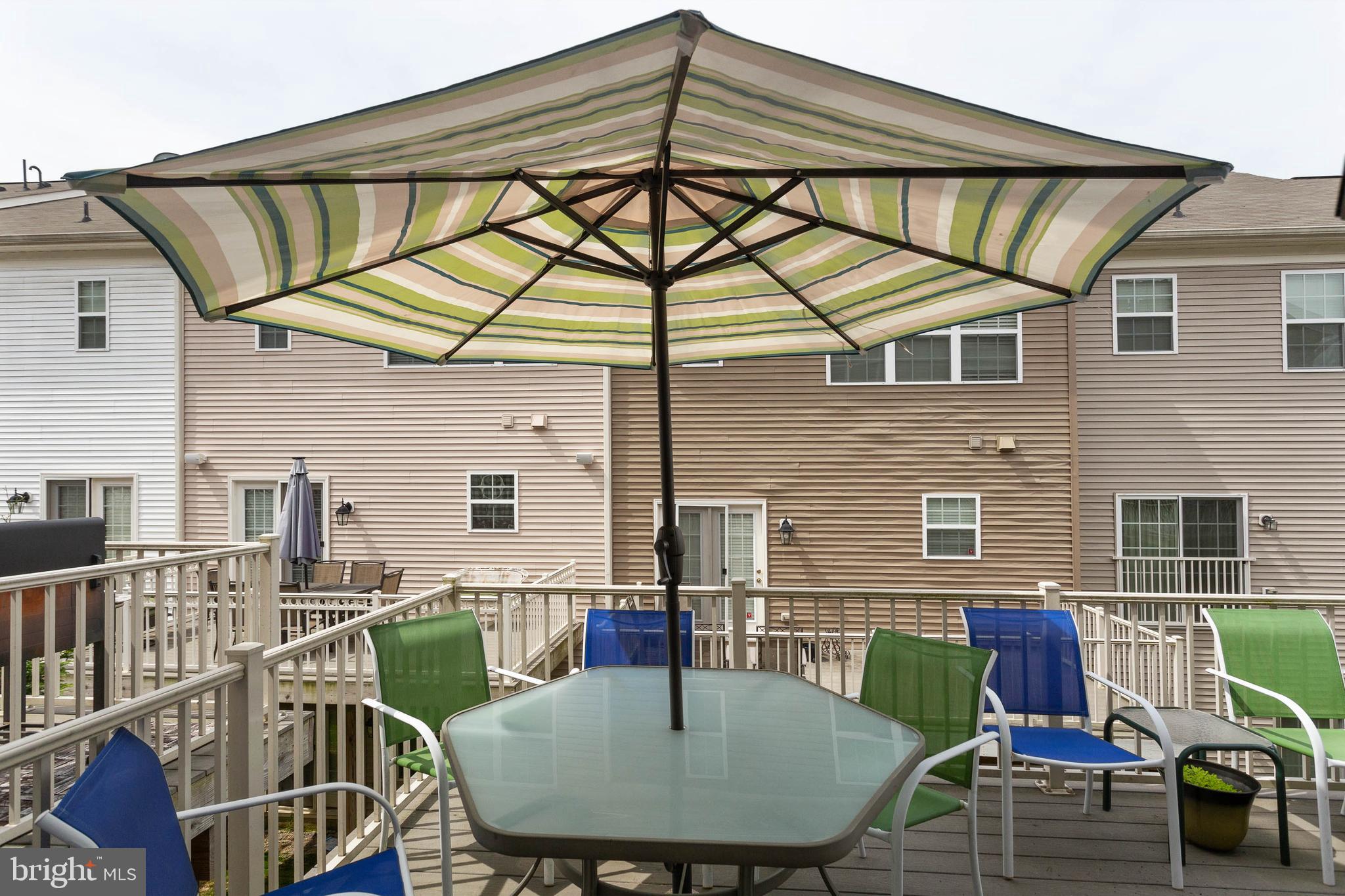 TRIANGLE HIGHLANDS CONDO - Residential