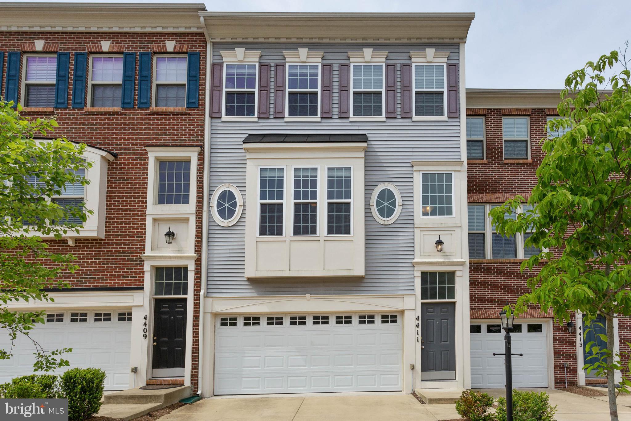 TRIANGLE HIGHLANDS CONDO - Residential