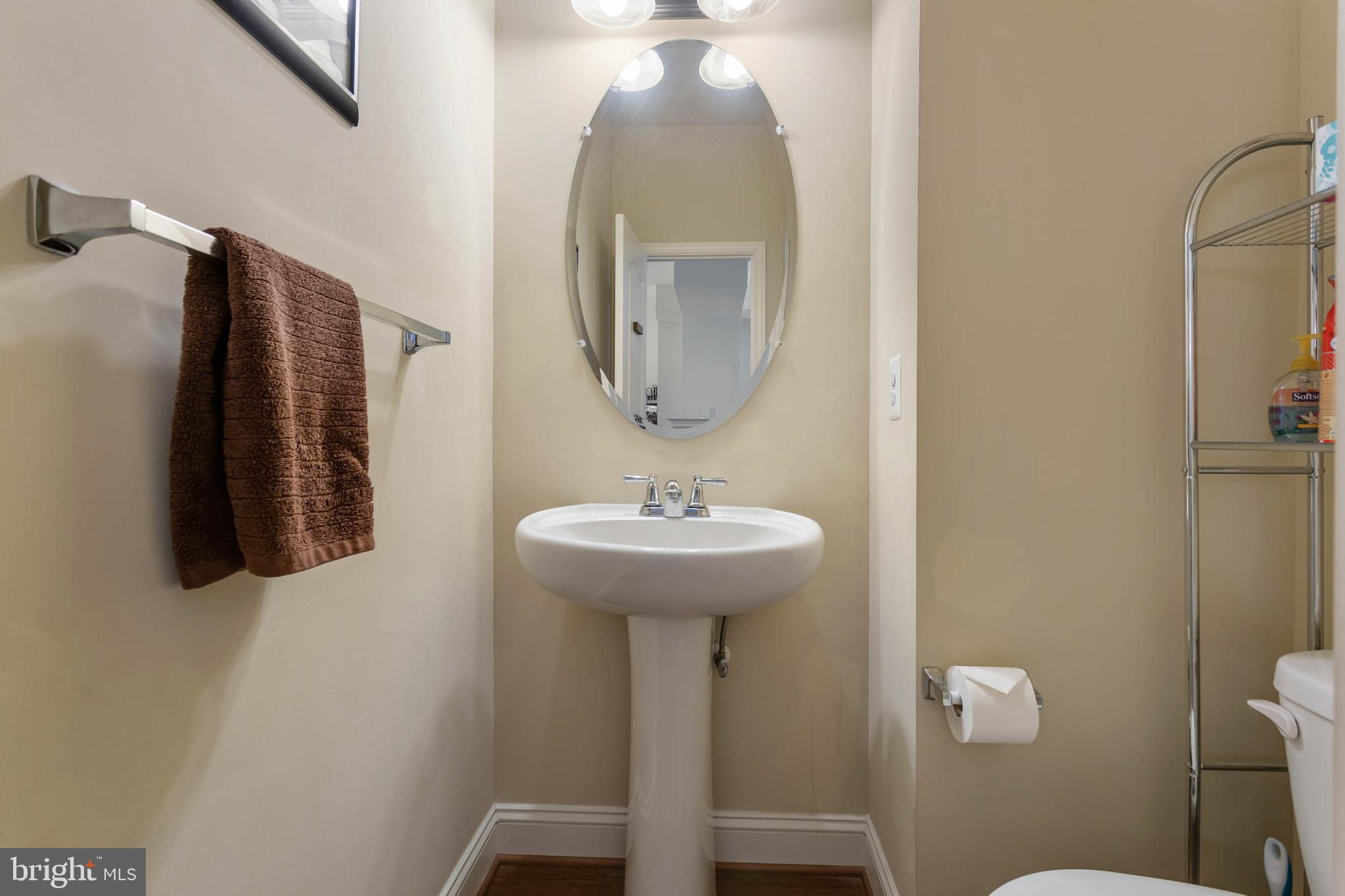 TRIANGLE HIGHLANDS CONDO - Residential