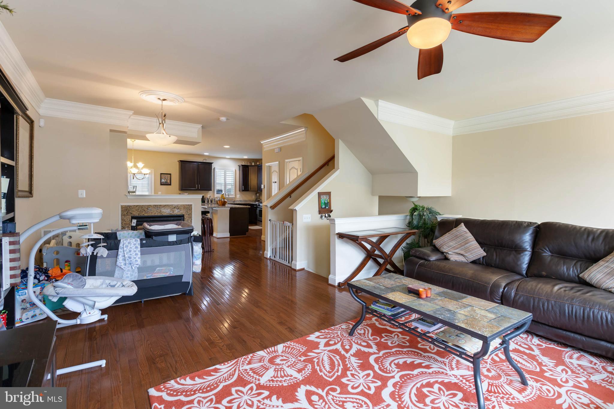 TRIANGLE HIGHLANDS CONDO - Residential