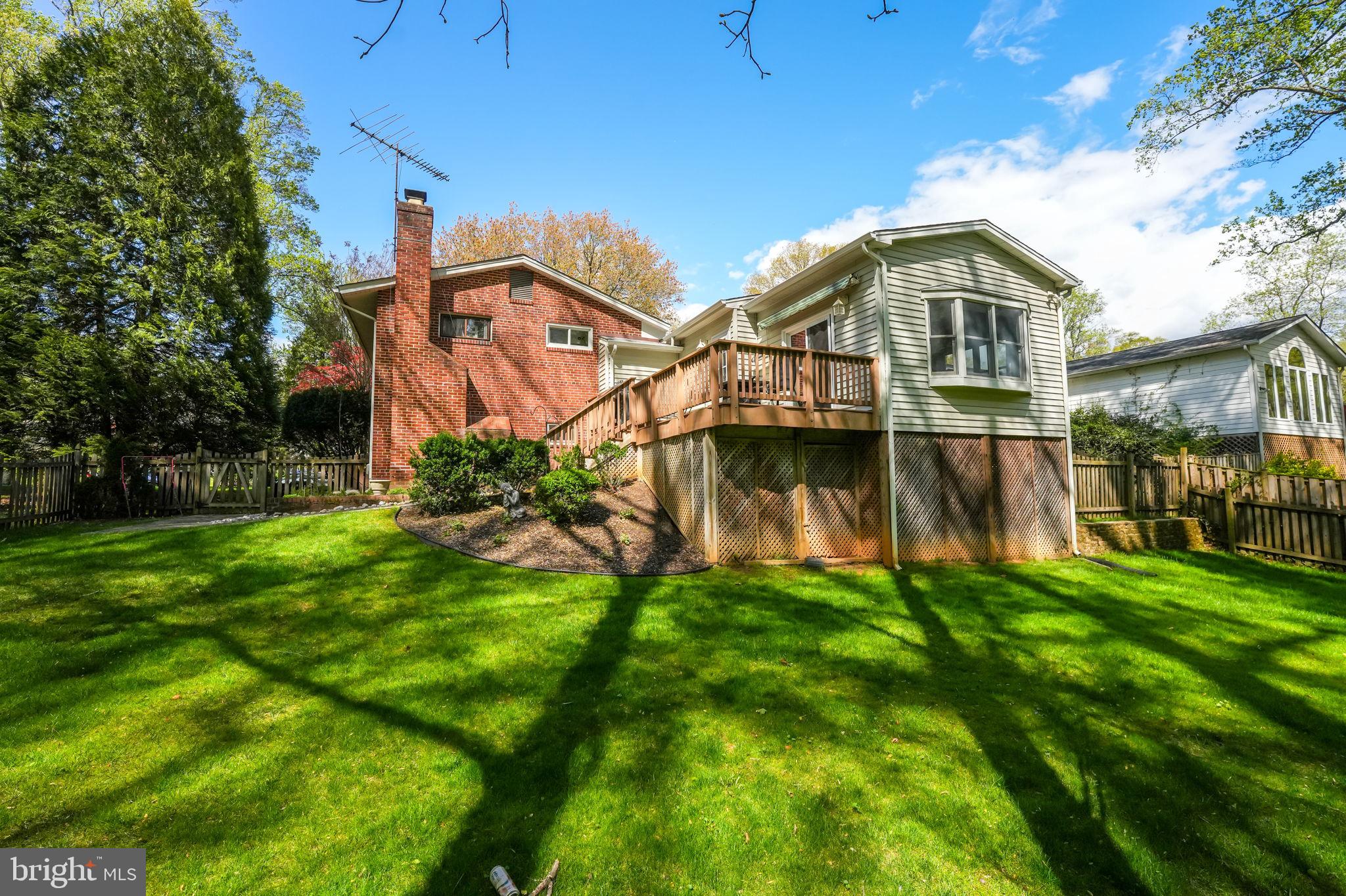 VALLEY BROOK - Residential Lease