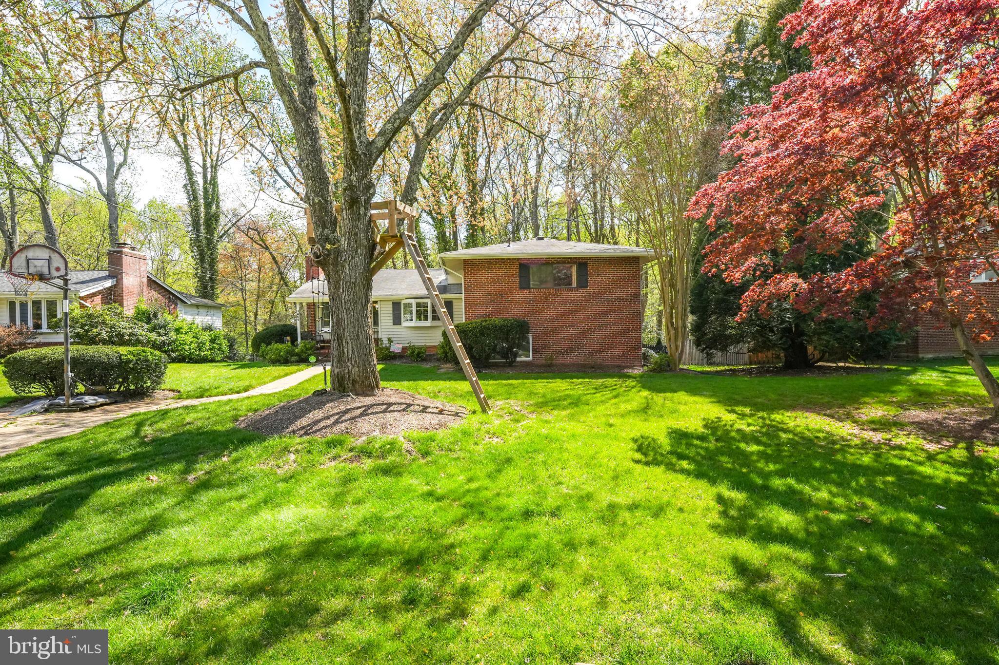 VALLEY BROOK - Residential Lease