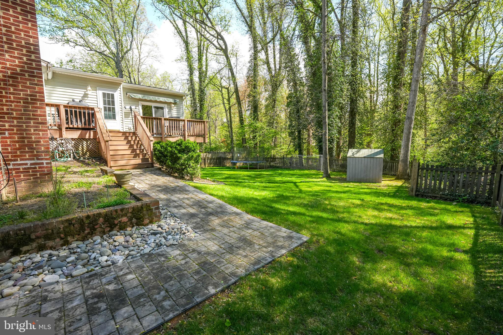 VALLEY BROOK - Residential Lease