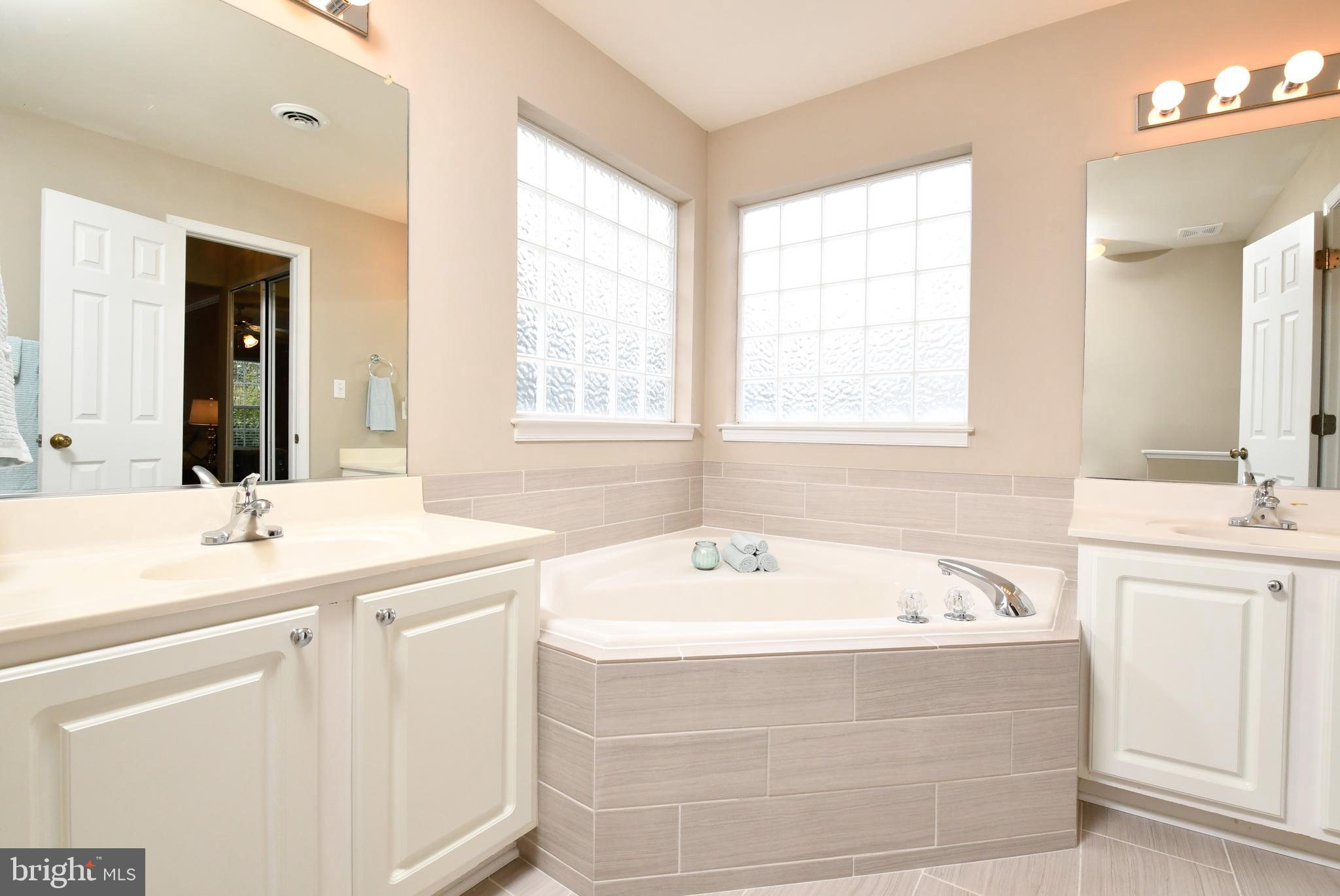 LEE'S HILL NORTH - Residential