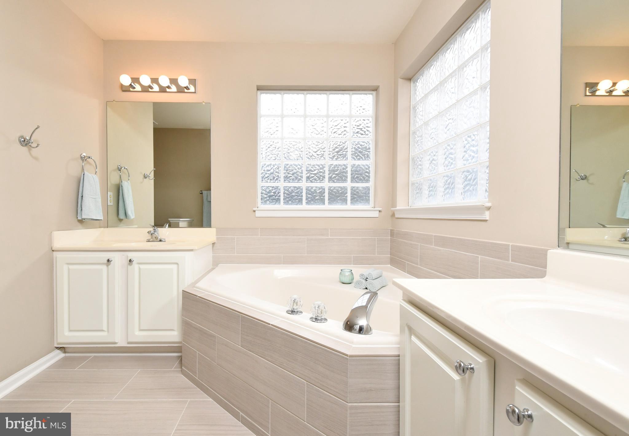 LEE'S HILL NORTH - Residential