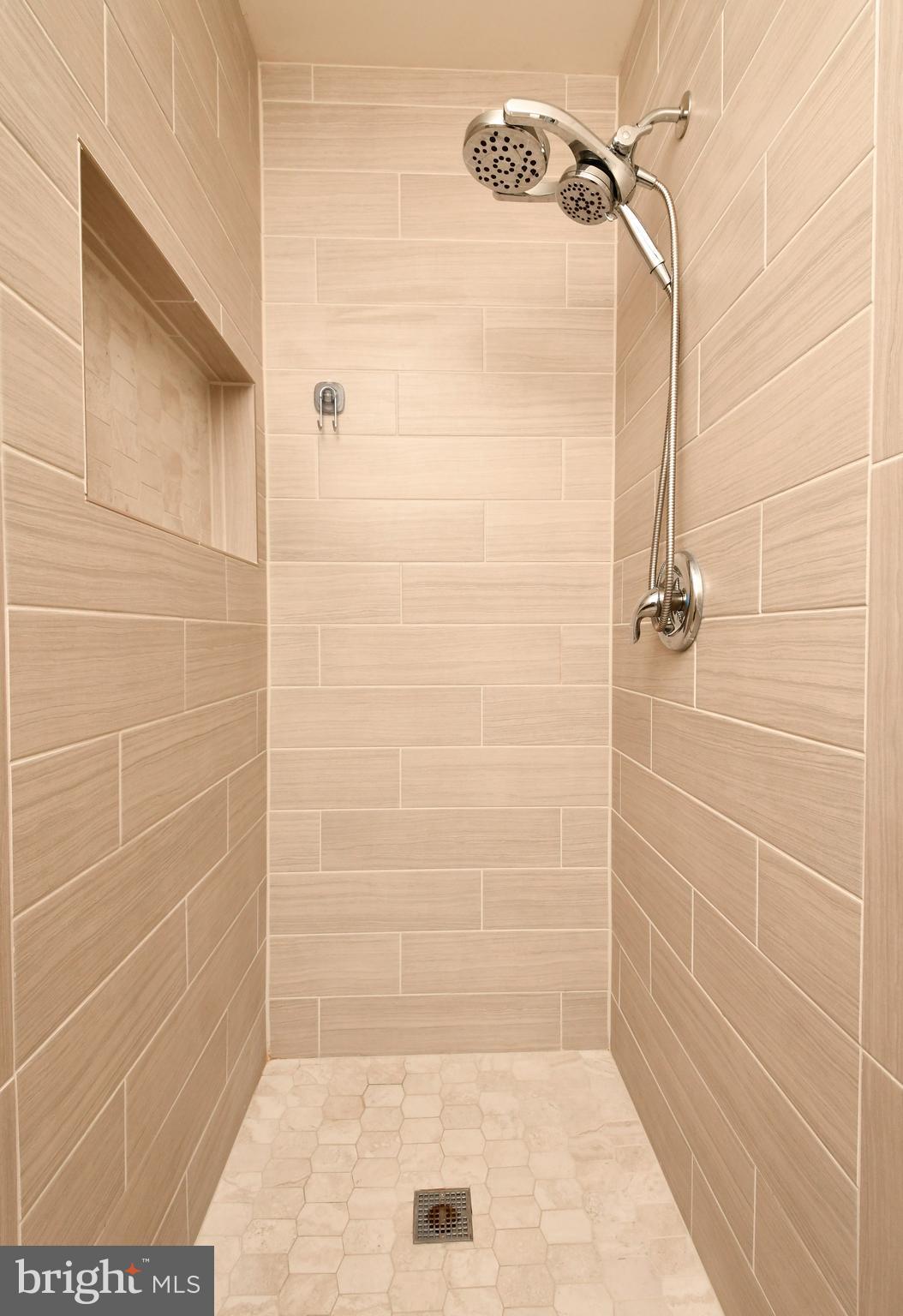 LEE'S HILL NORTH - Residential