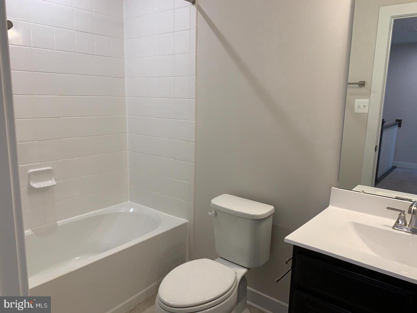 POTOMAC STATION - Residential Lease