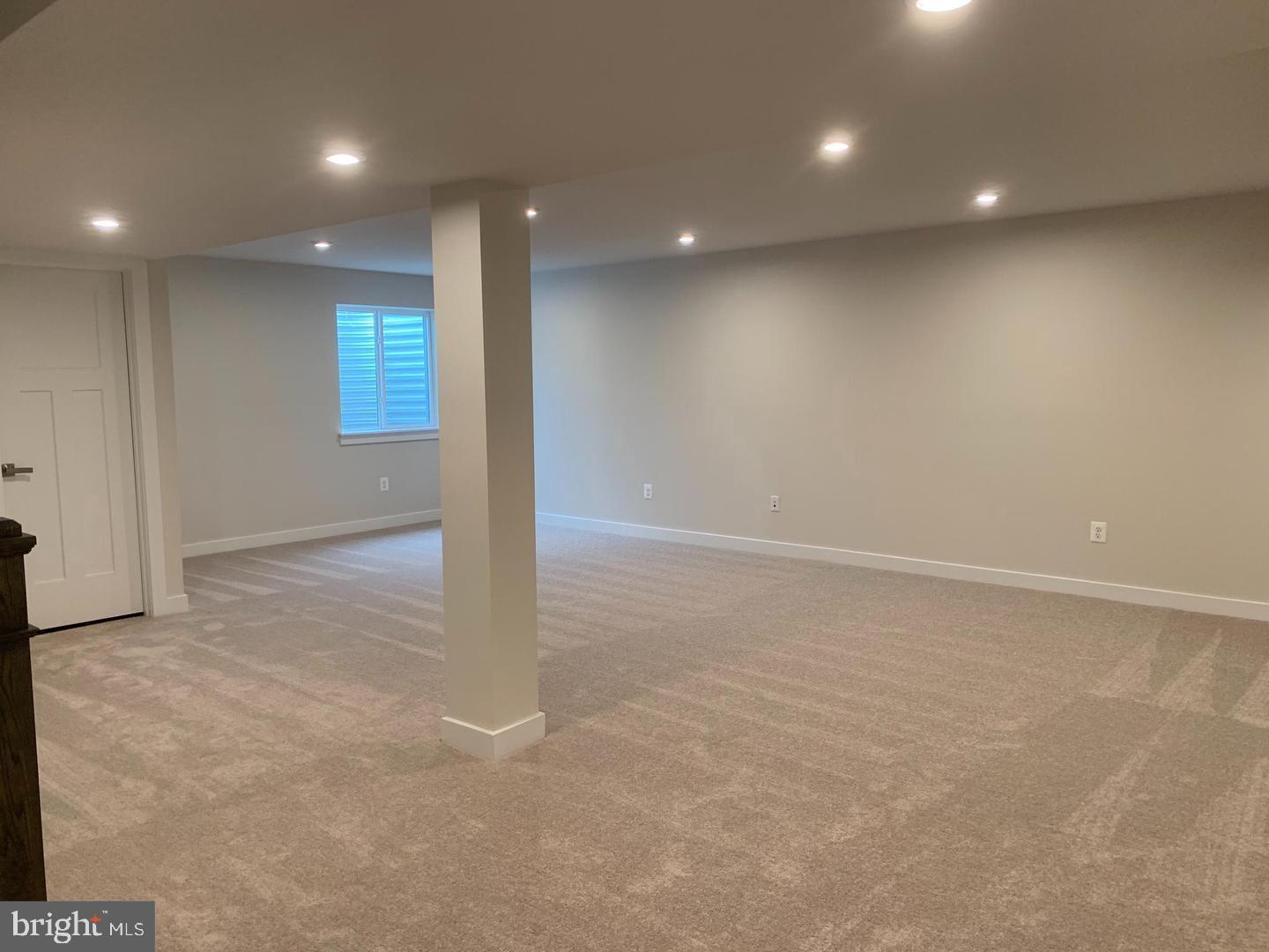 POTOMAC STATION - Residential Lease