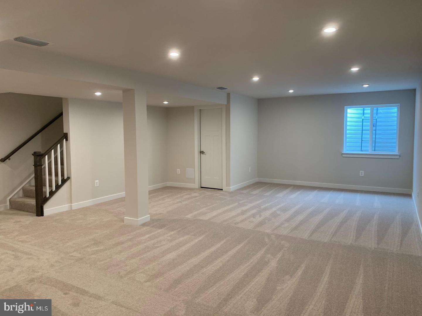 POTOMAC STATION - Residential Lease