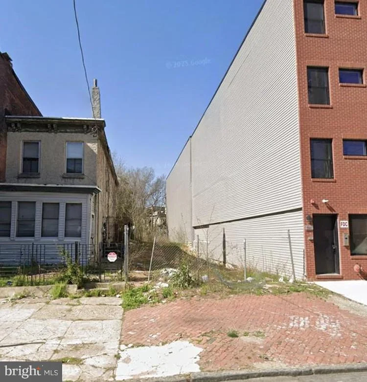 4023 Haverford Avenue