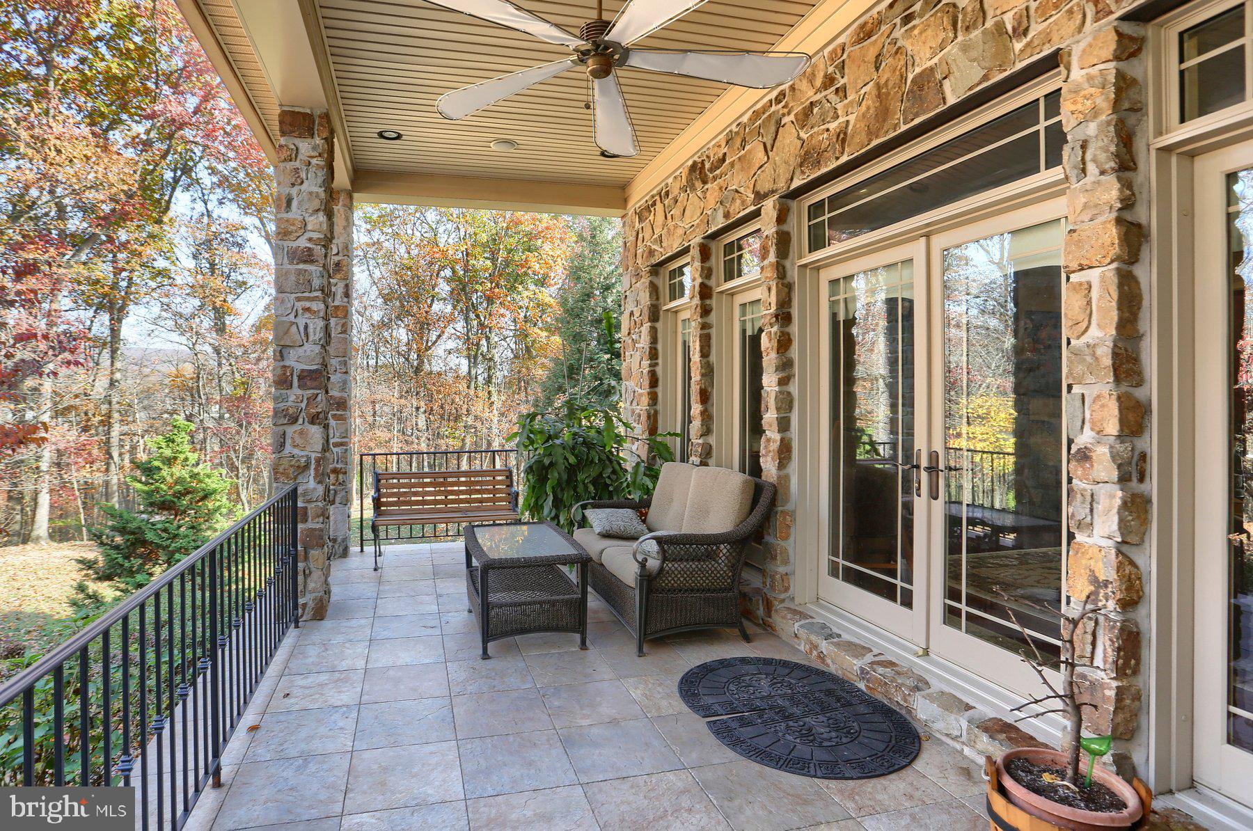 PINEHURST HILLS - Residential