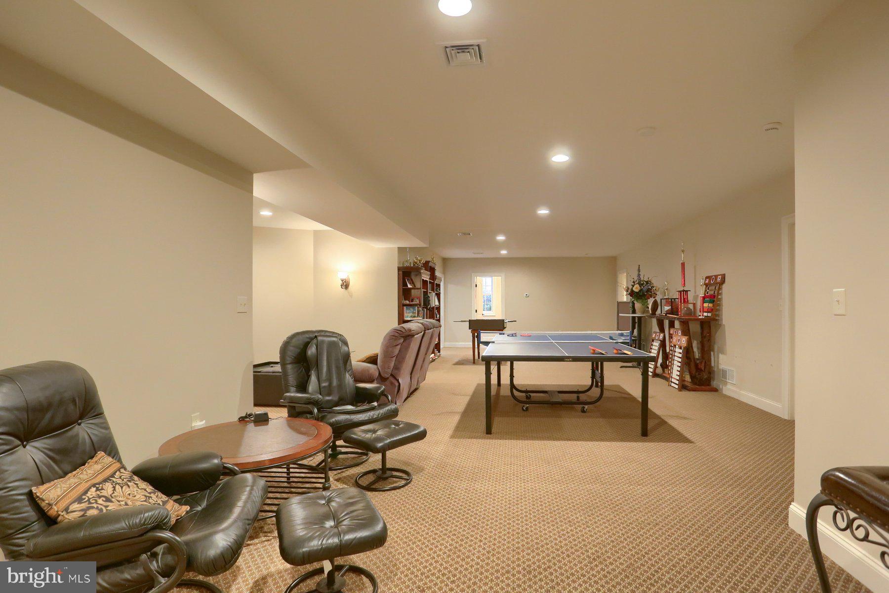 PINEHURST HILLS - Residential