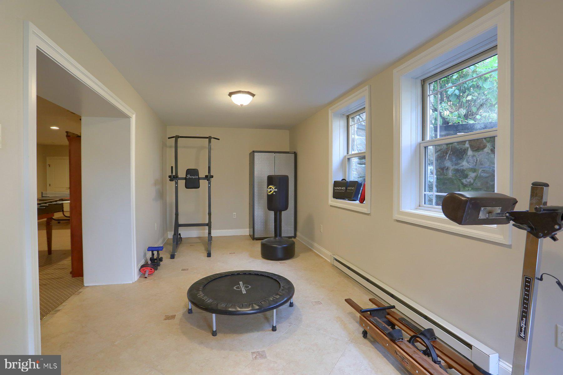 PINEHURST HILLS - Residential