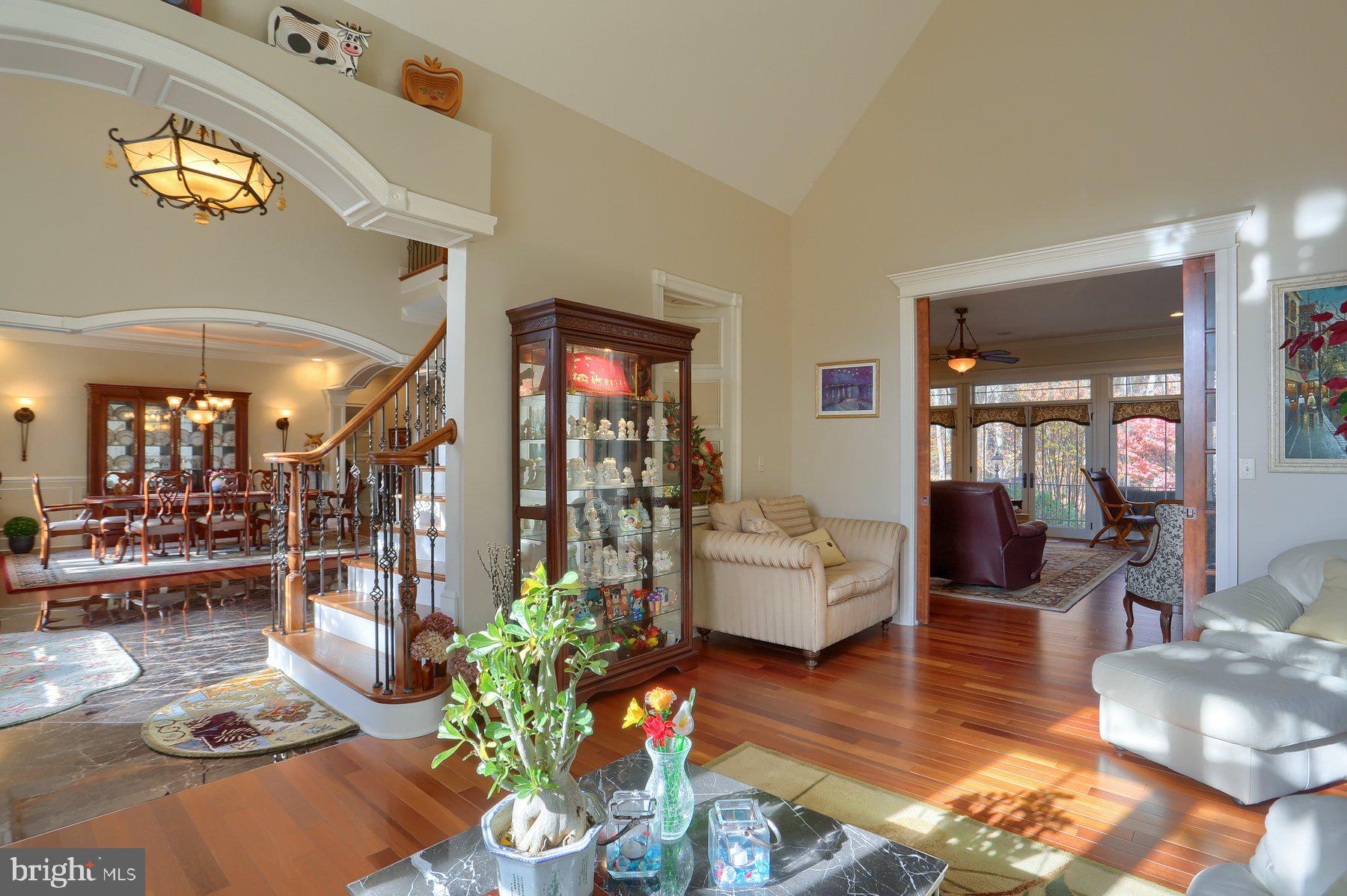 PINEHURST HILLS - Residential