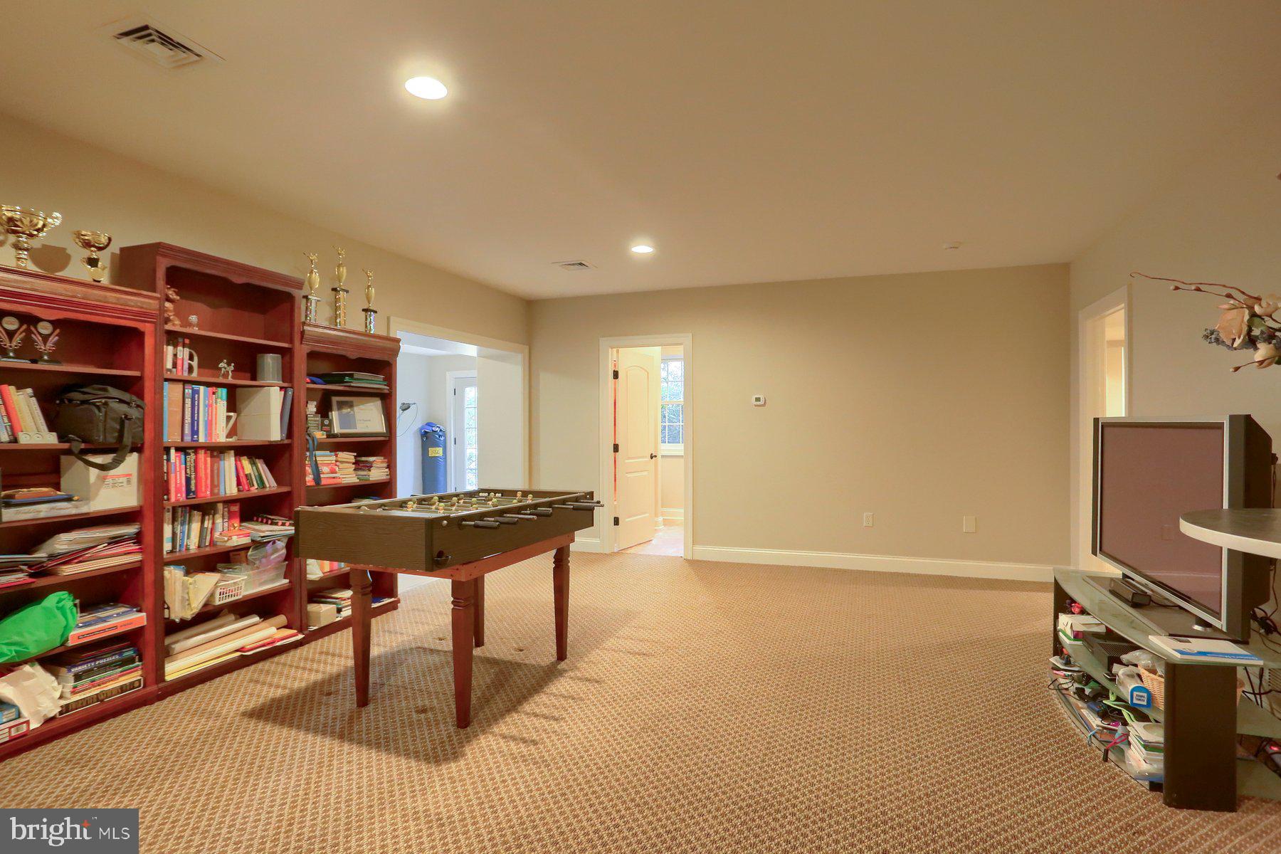 PINEHURST HILLS - Residential