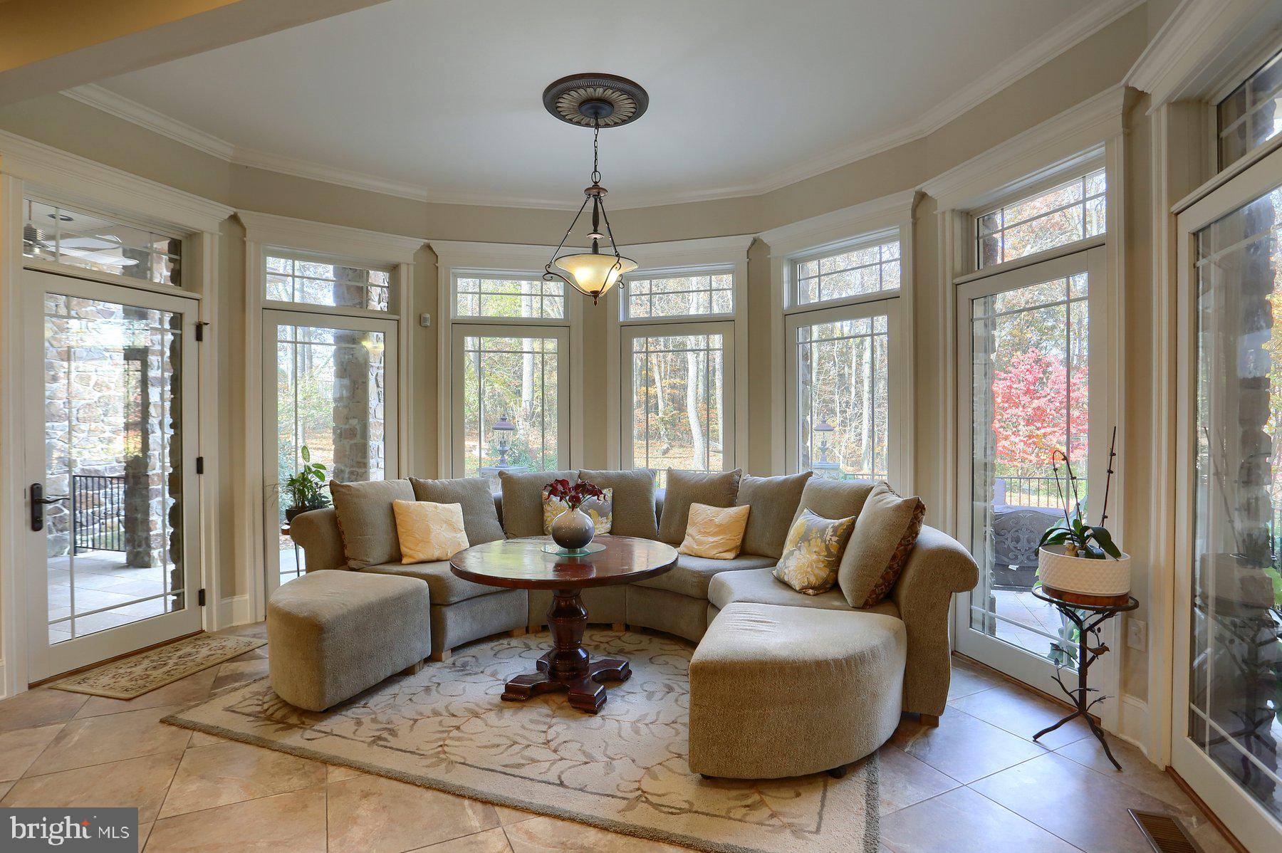 PINEHURST HILLS - Residential