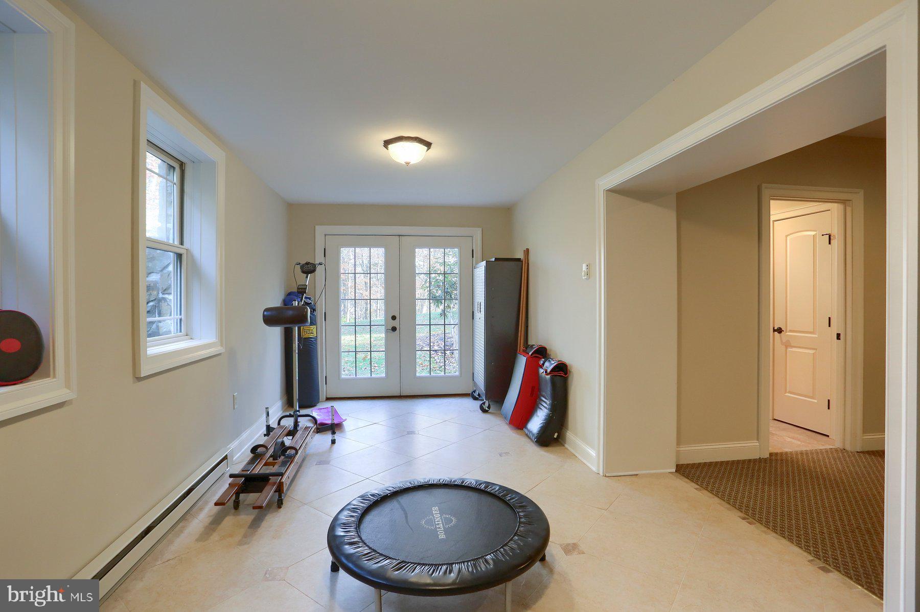 PINEHURST HILLS - Residential