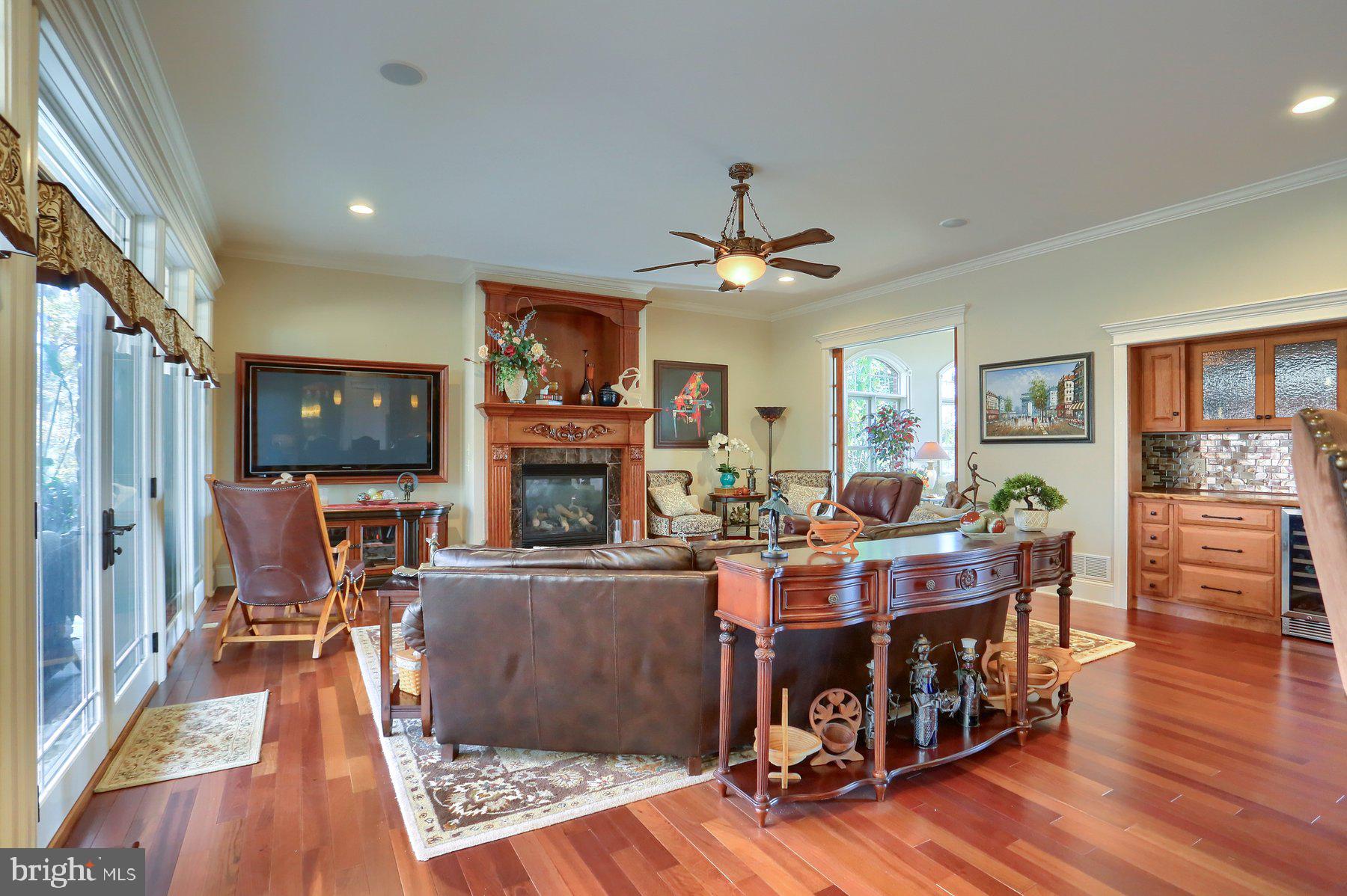 PINEHURST HILLS - Residential