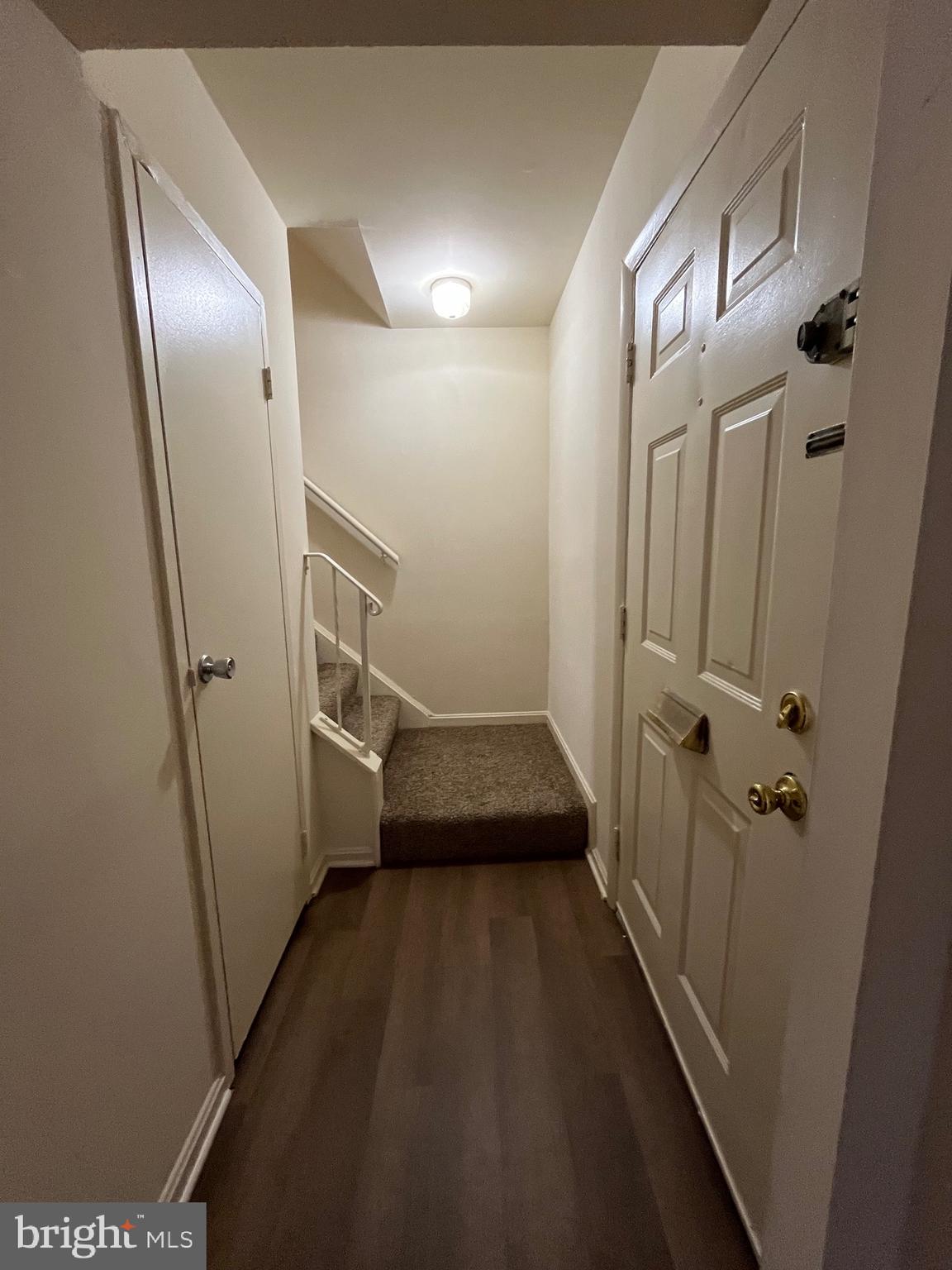 TERRACE TOWNE HOMES OF WOODLAWN - Residential Lease