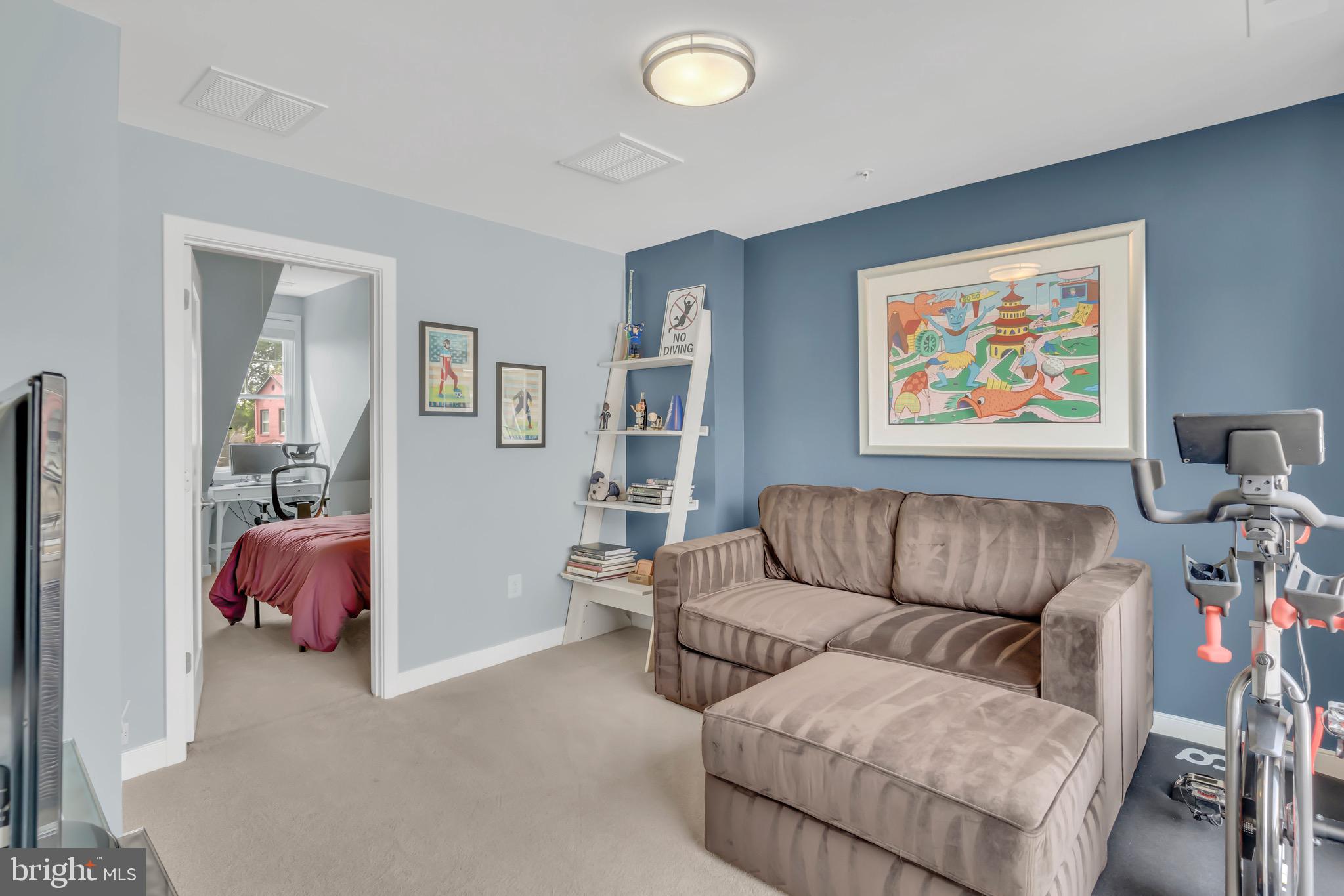 CHELSEA HEIGHTS - Residential