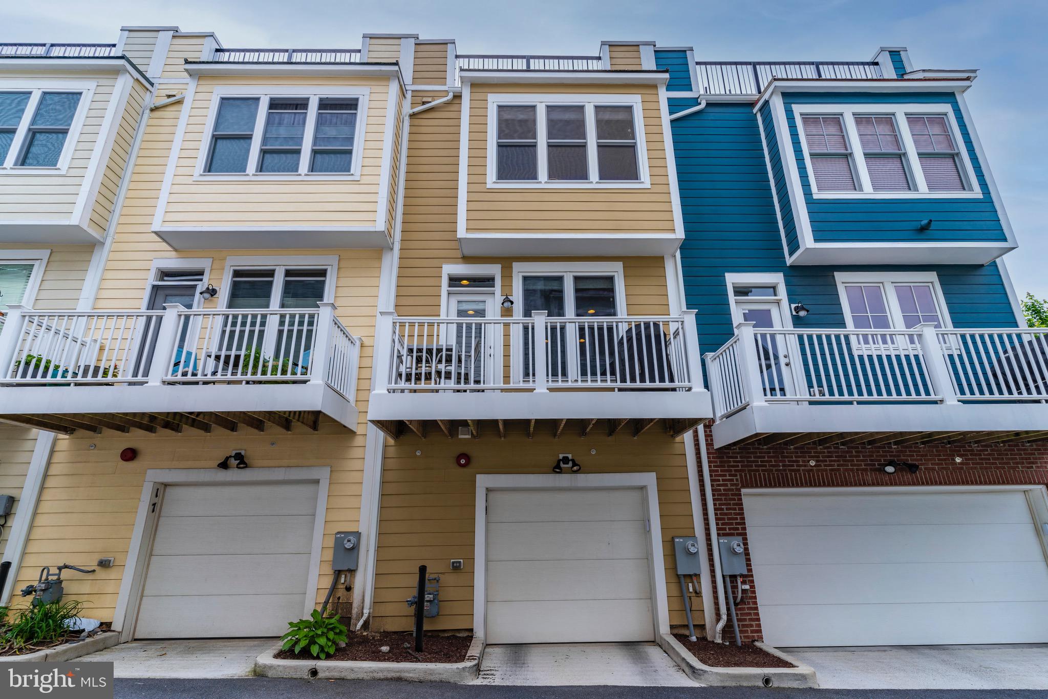 CHELSEA HEIGHTS - Residential