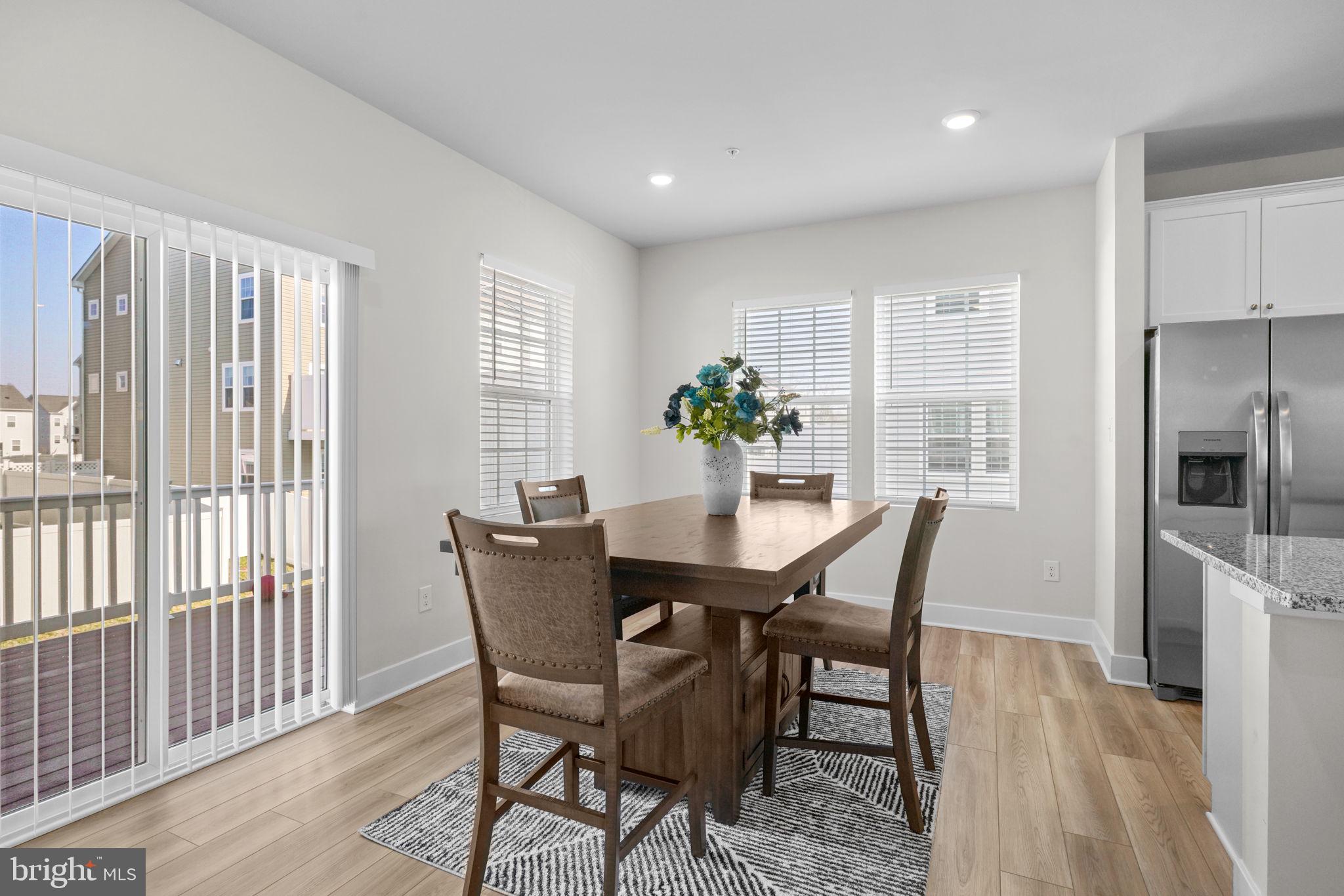 MYRTLE POINT - Residential