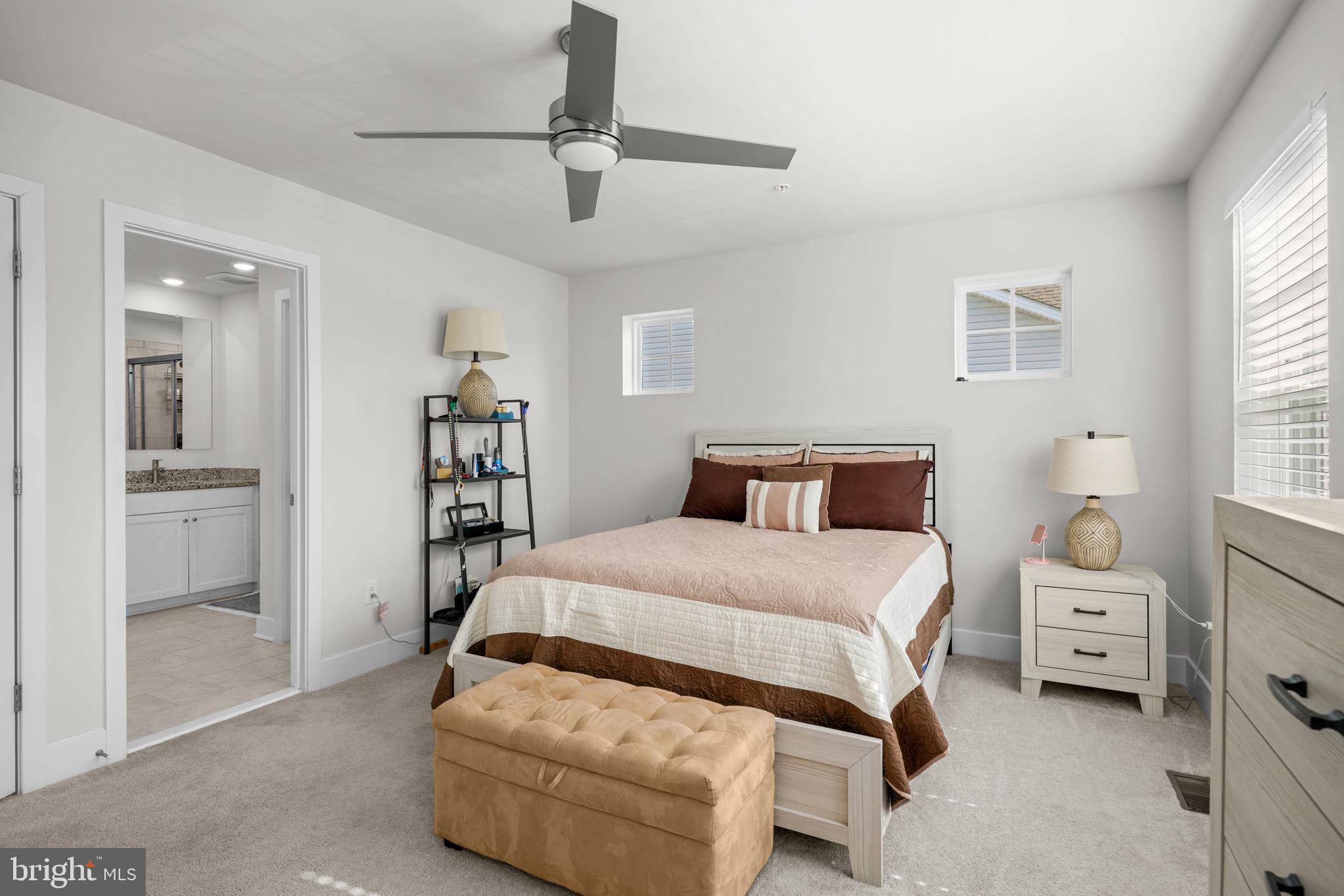 MYRTLE POINT - Residential