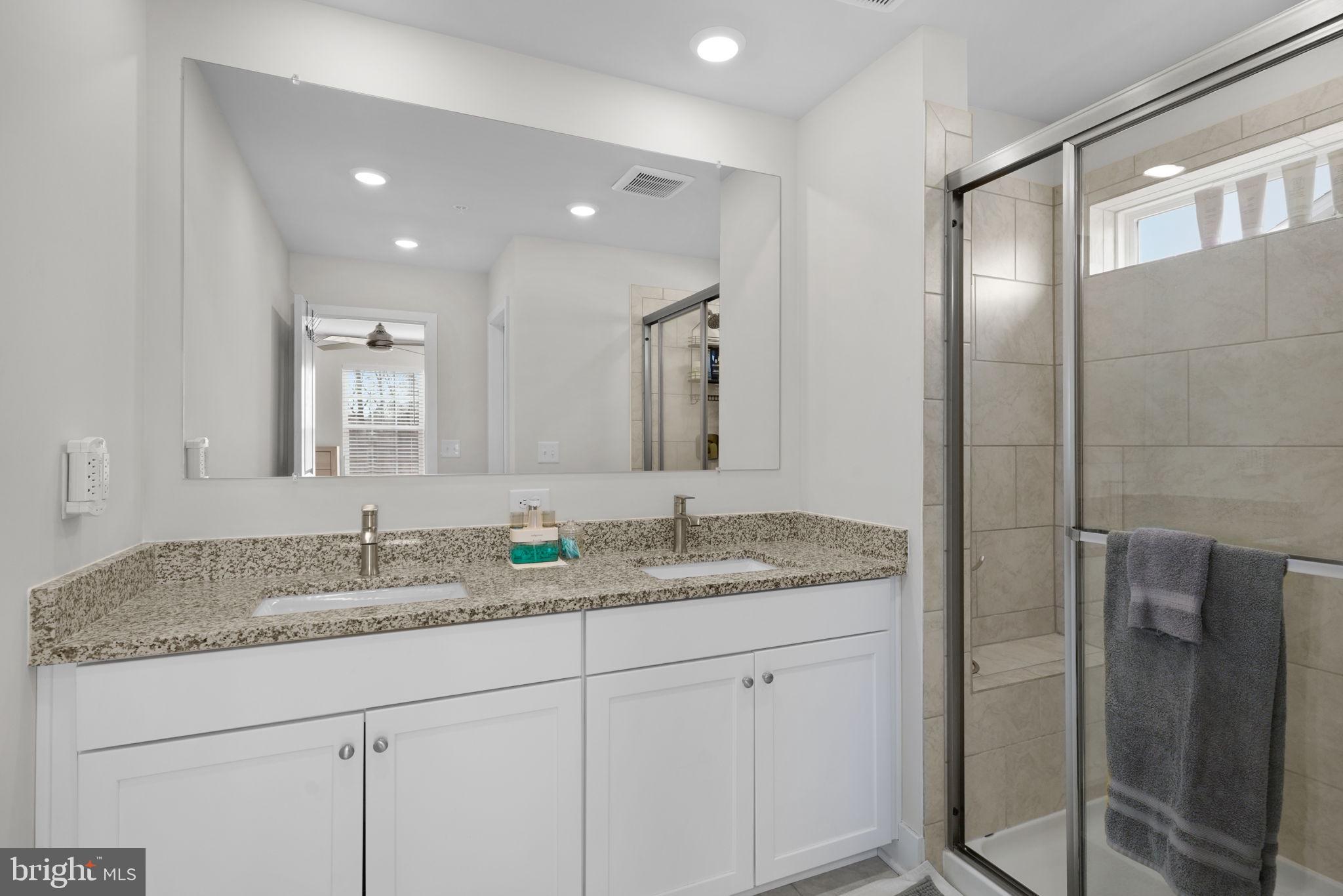 MYRTLE POINT - Residential