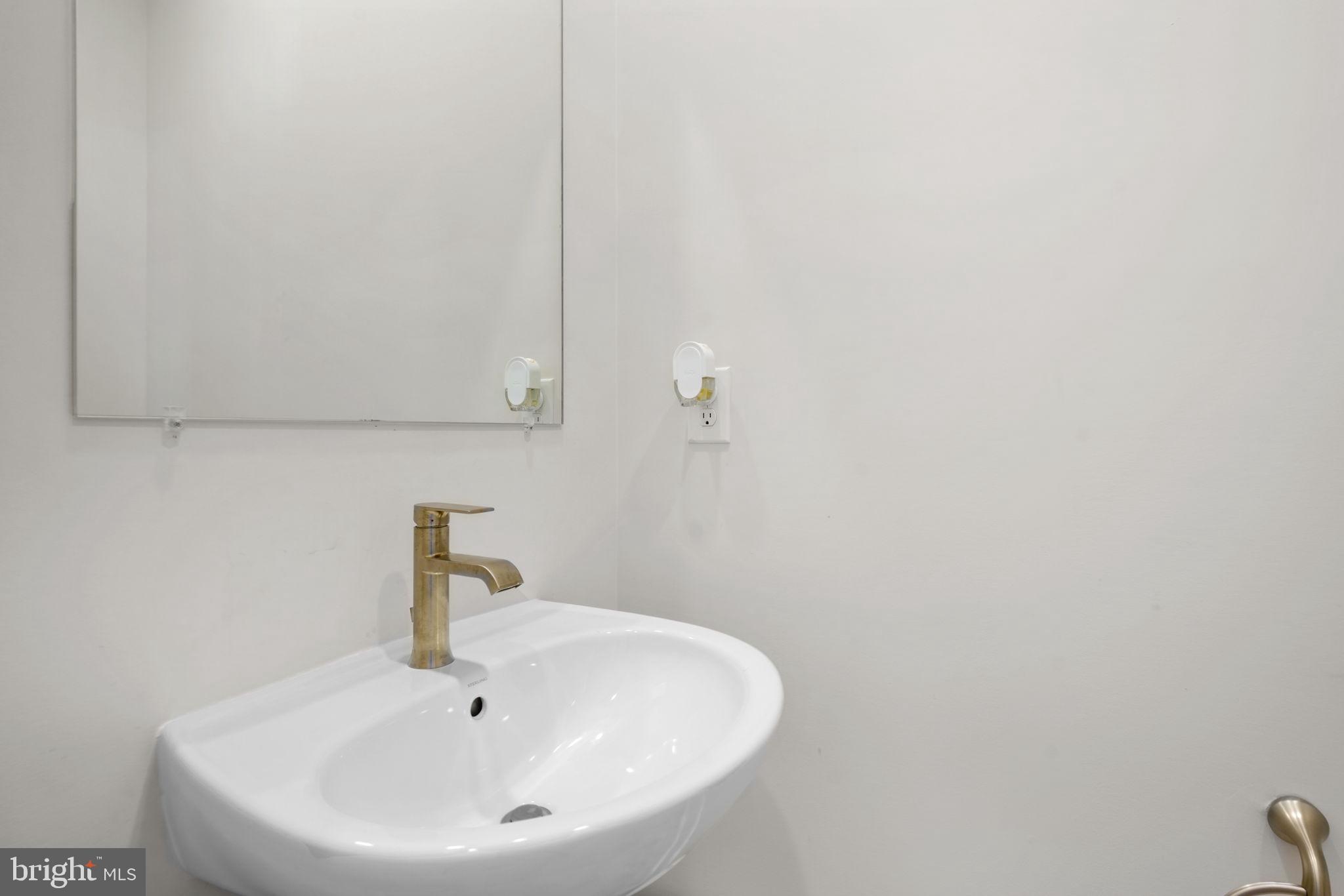 MYRTLE POINT - Residential